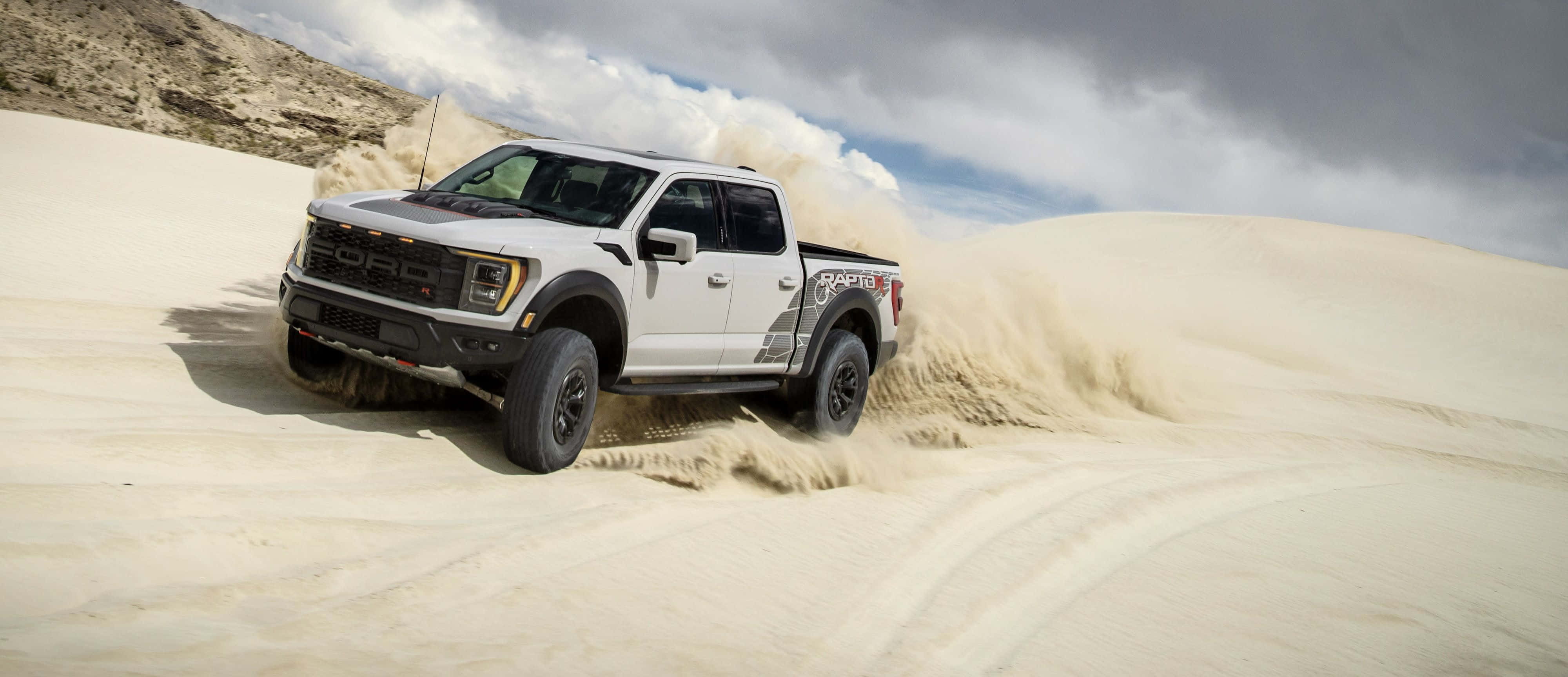 2023款福特F-150猛禽R 壁纸
