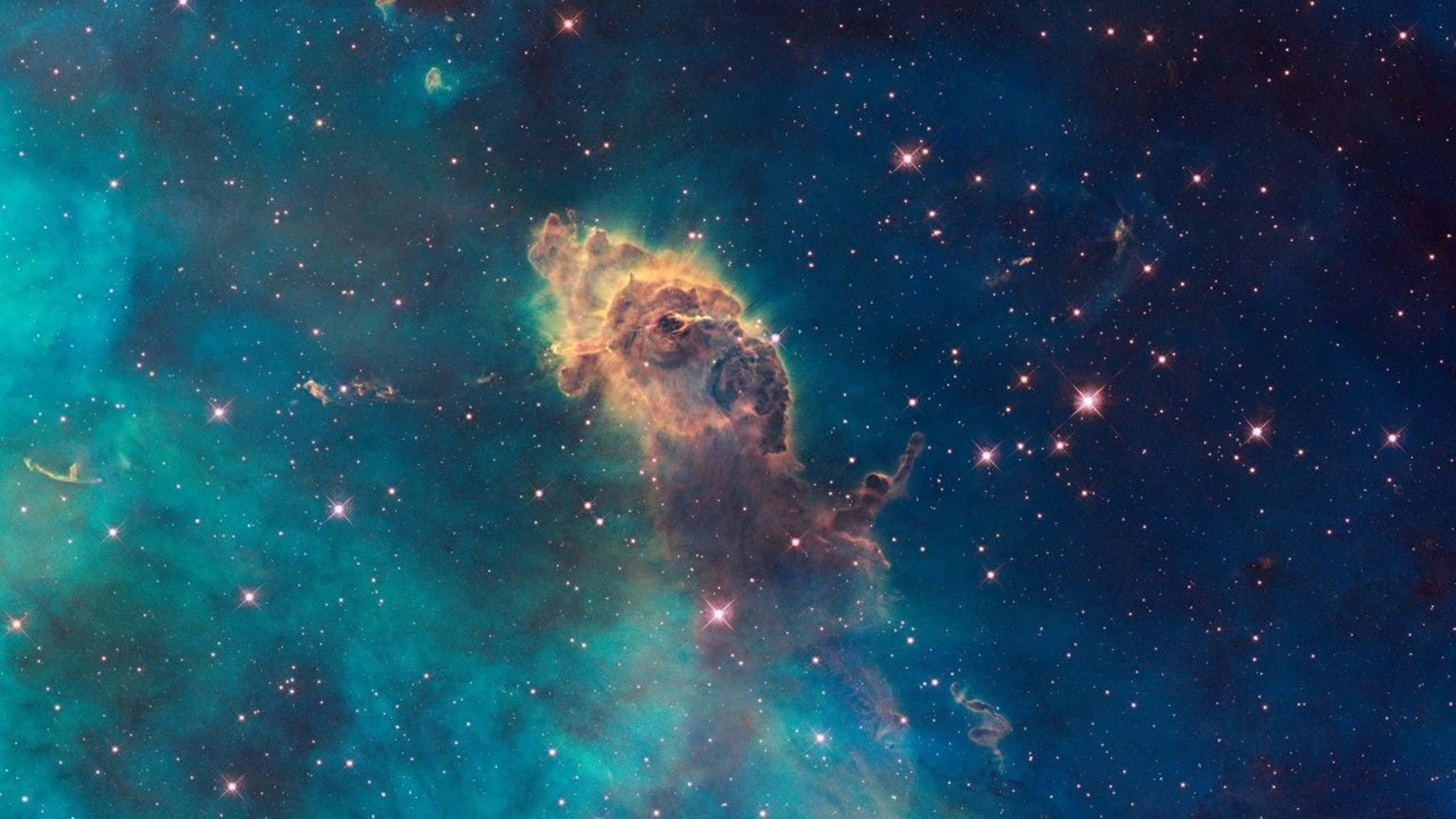 4K 船底座星云埃塔 壁纸