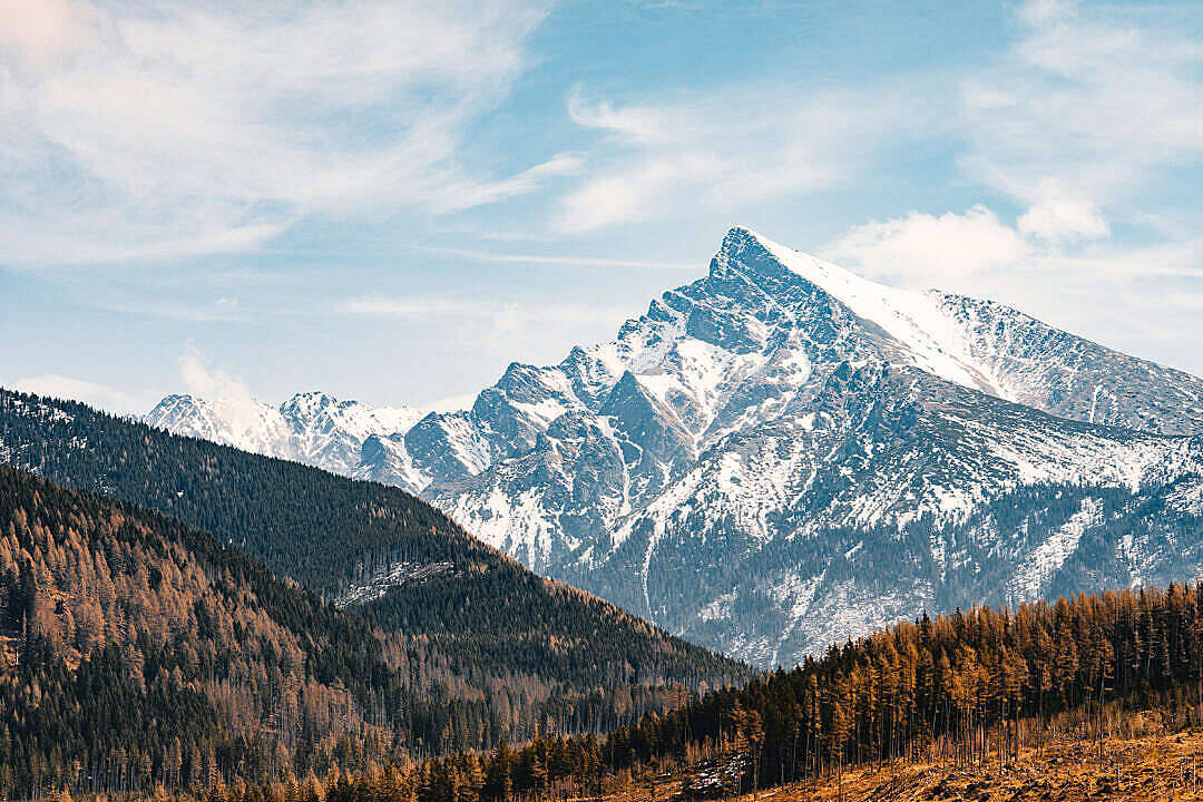8K超高清克里万塔特拉山 壁纸