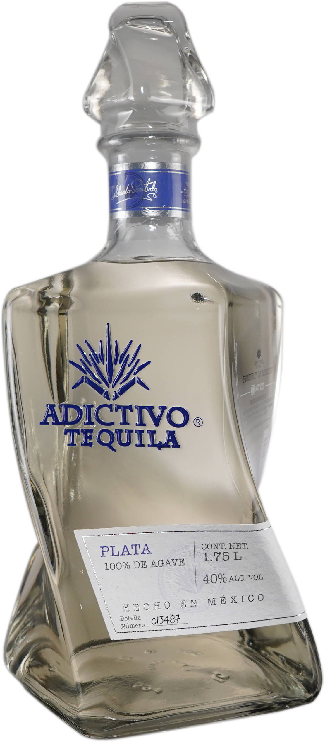 透明瓶装Adictivo Plata特其拉 壁纸