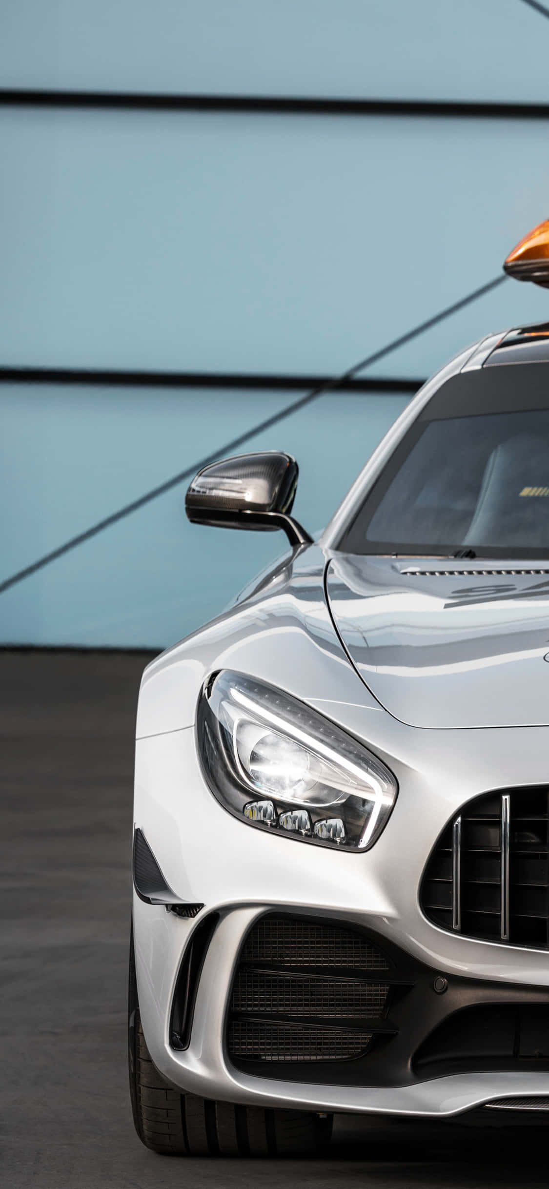 Android银色裁剪版AMG GT-R背景 壁纸