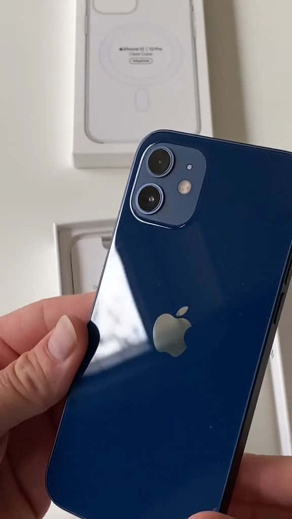 时尚多彩的Apple iPhone 12 壁纸