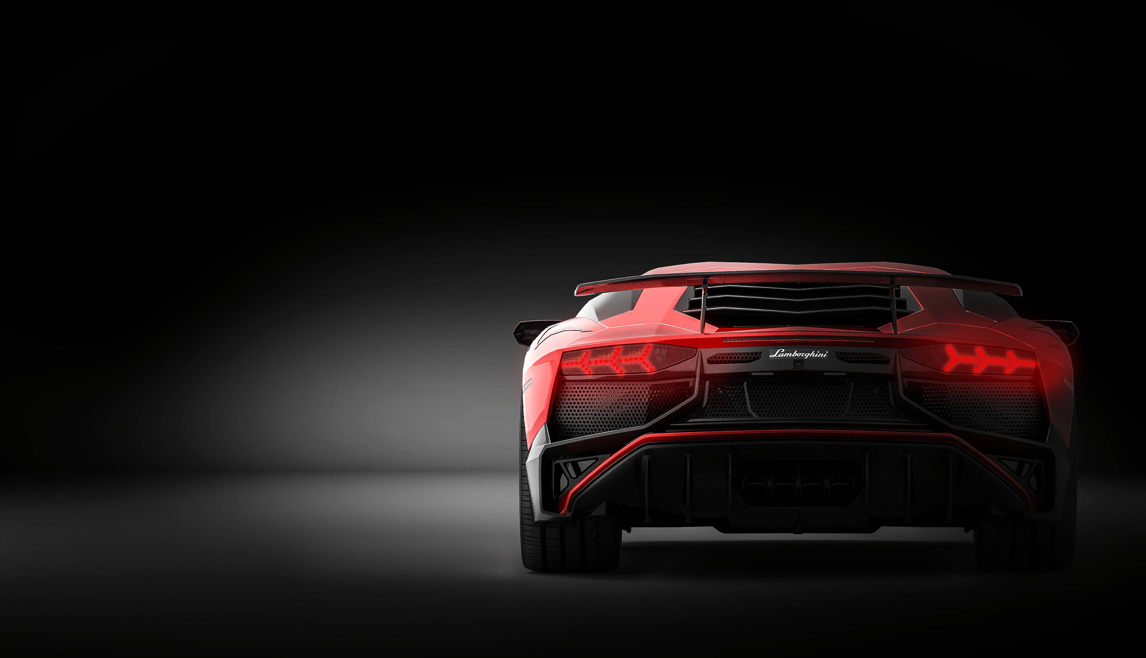 红色兰博基尼Aventador LP 700-4 壁纸