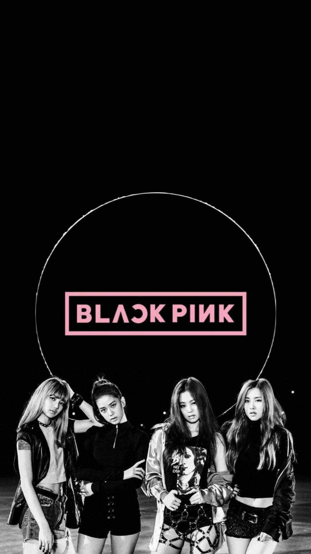 Blackpink成员壁纸，黑色背景上呈现Logo与光环