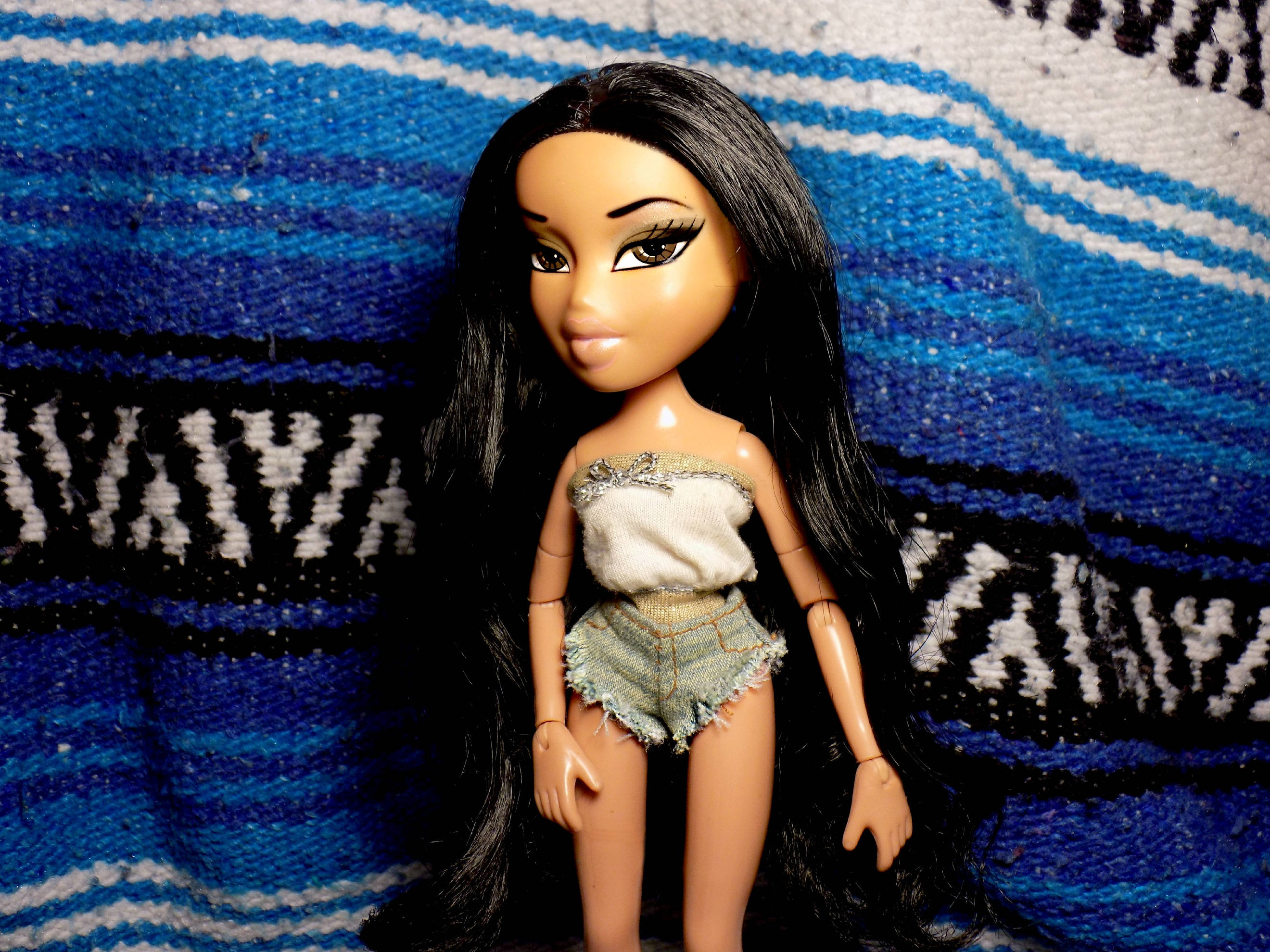 Bratz审美玩具娃娃 壁纸