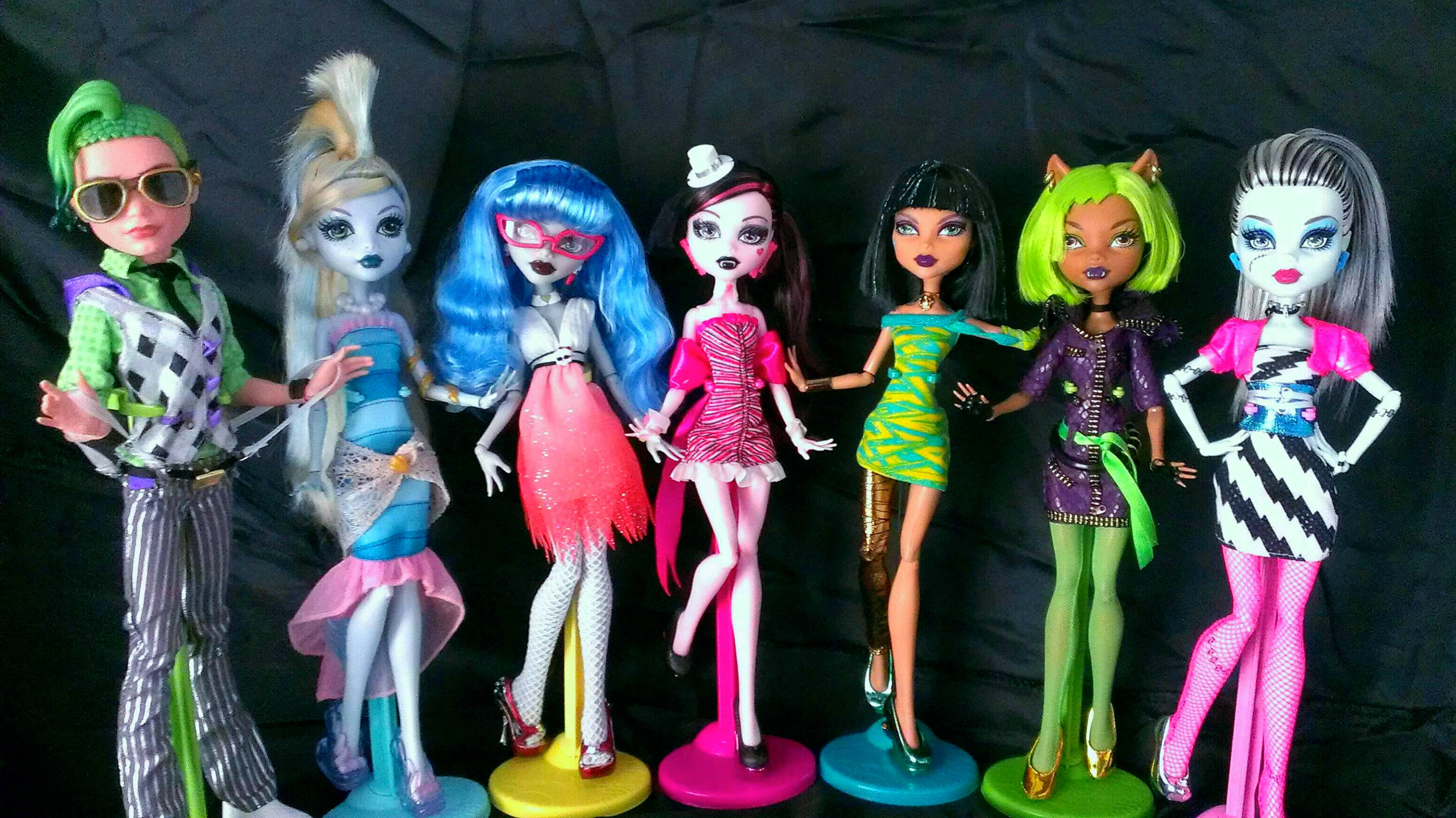 Bratz美学迪斯科玩偶 壁纸