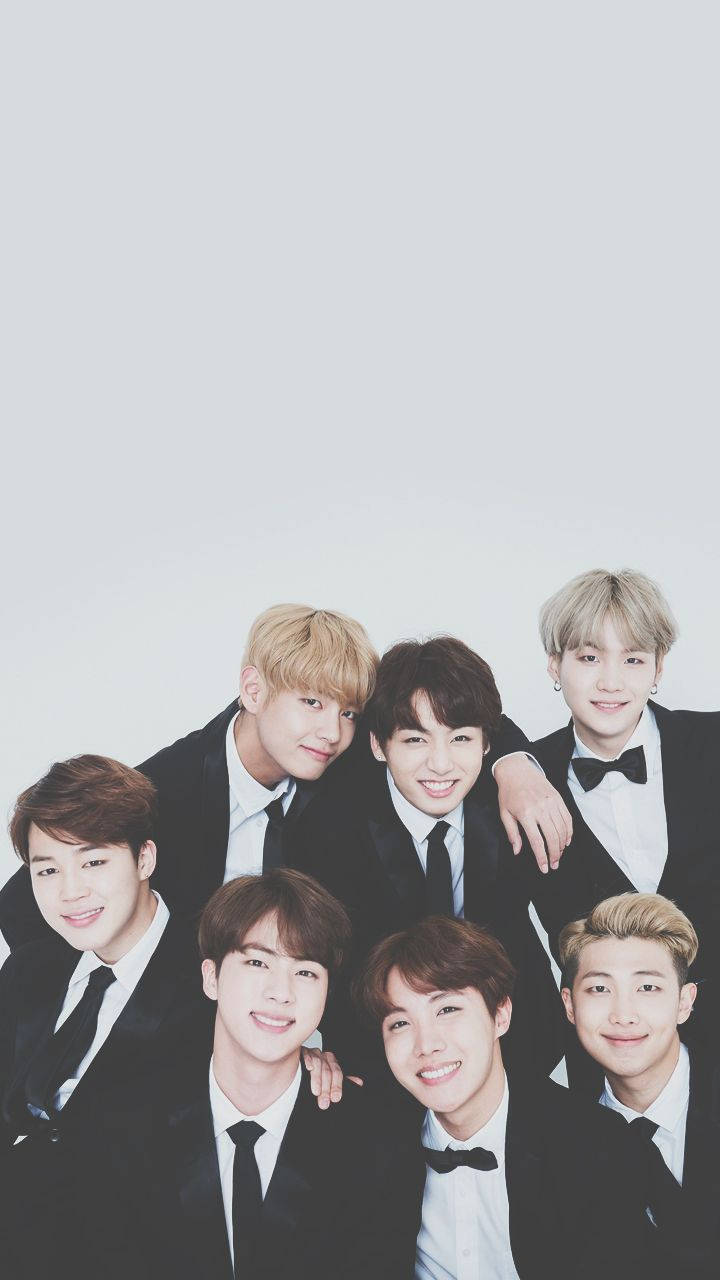 BTS黑色西装造型，气场全开 壁纸