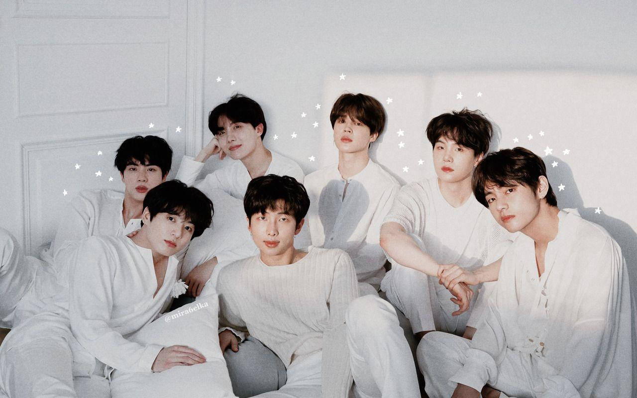 BTS 2020 白衣造型 壁纸