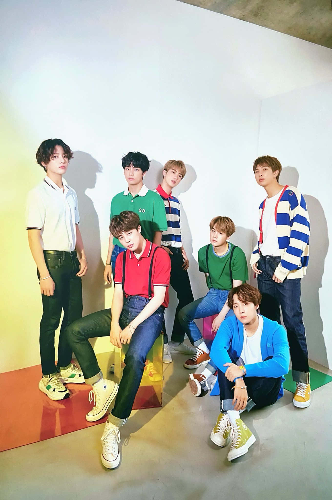 BTS 休闲穿搭写真 壁纸