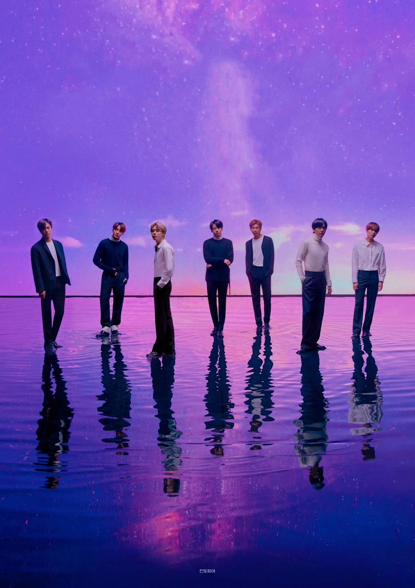 BTS OT7 淡紫色背景壁纸