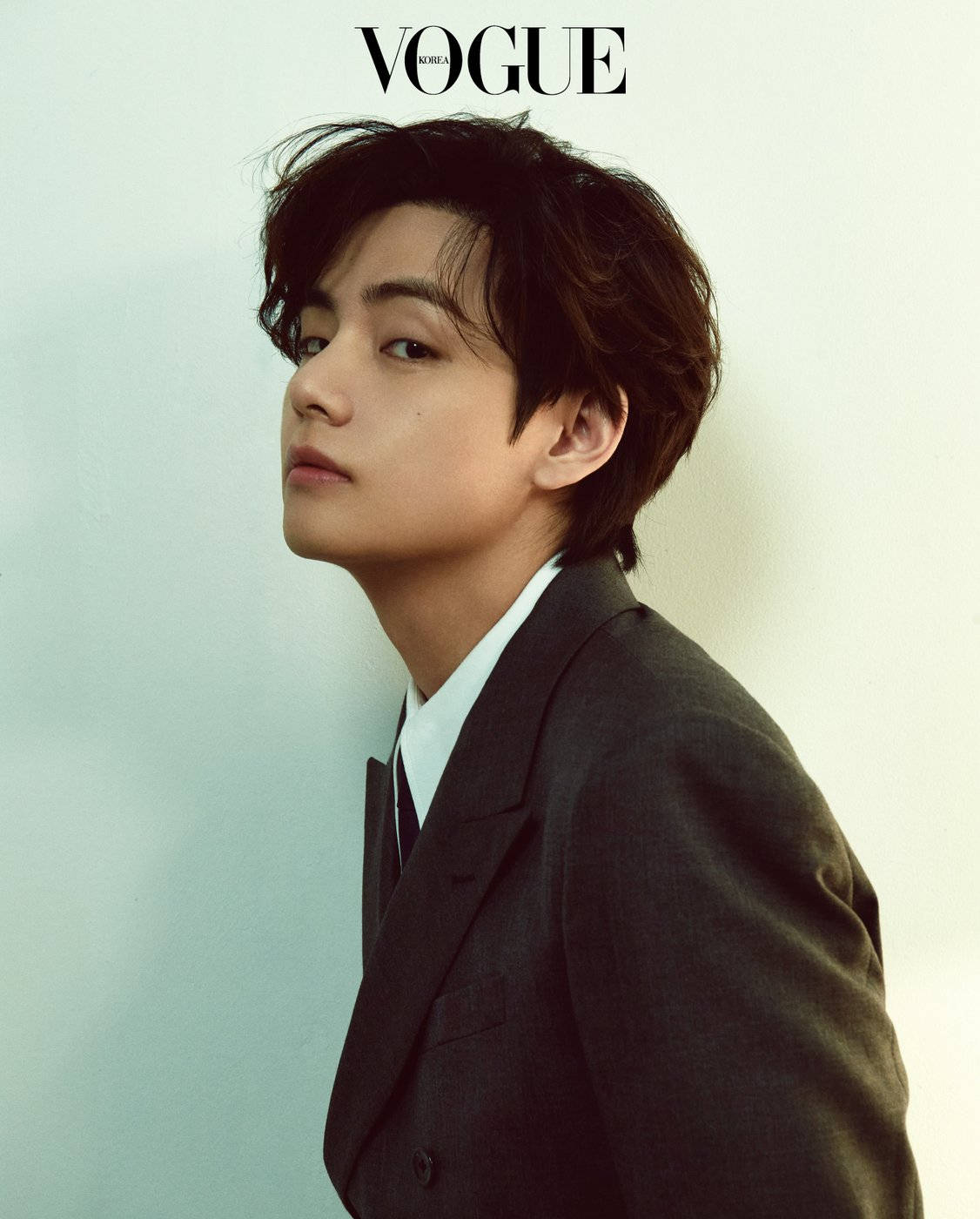 BTS V Vogue 西装造型 壁纸