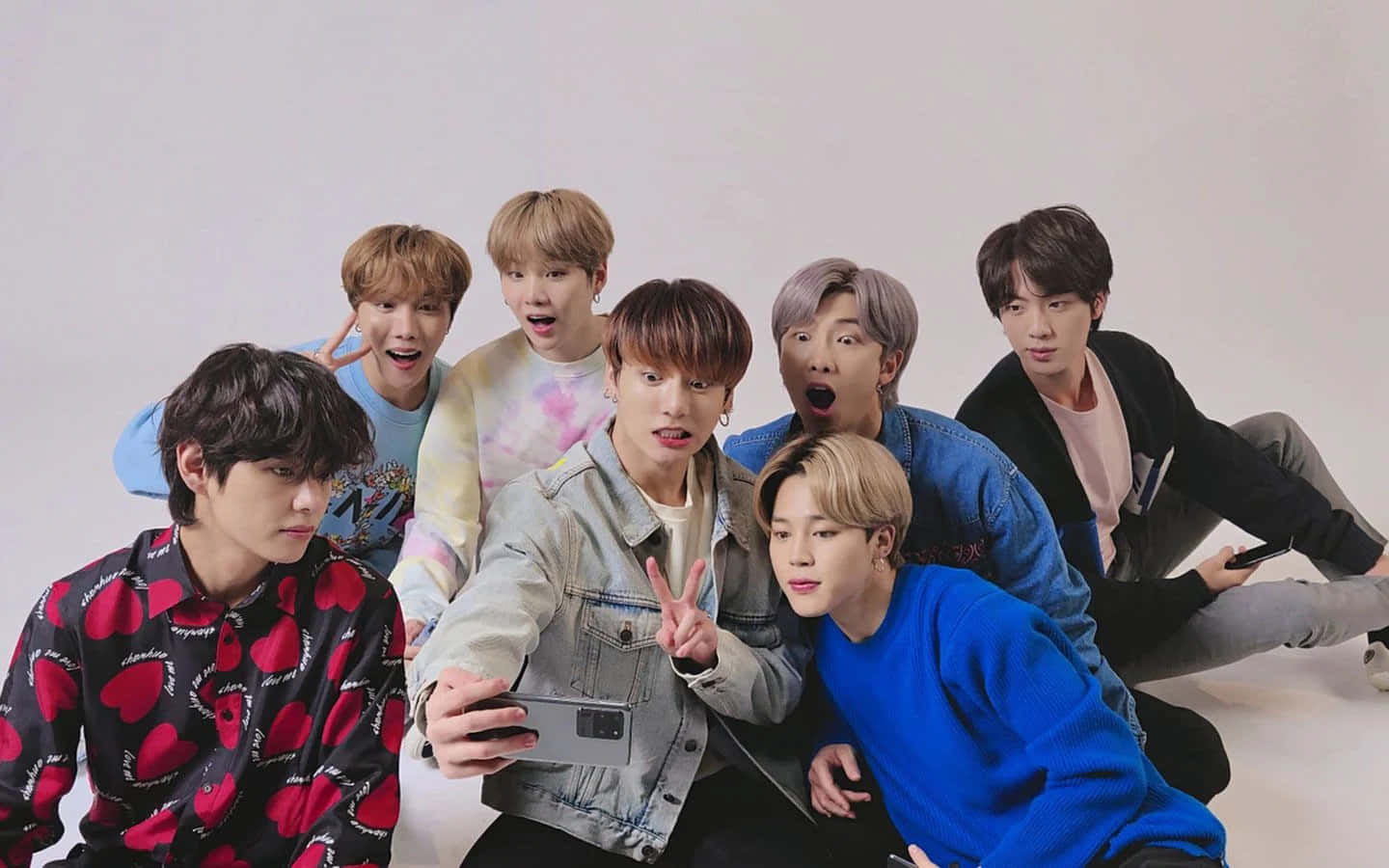 韩流BTS自拍照片 壁纸