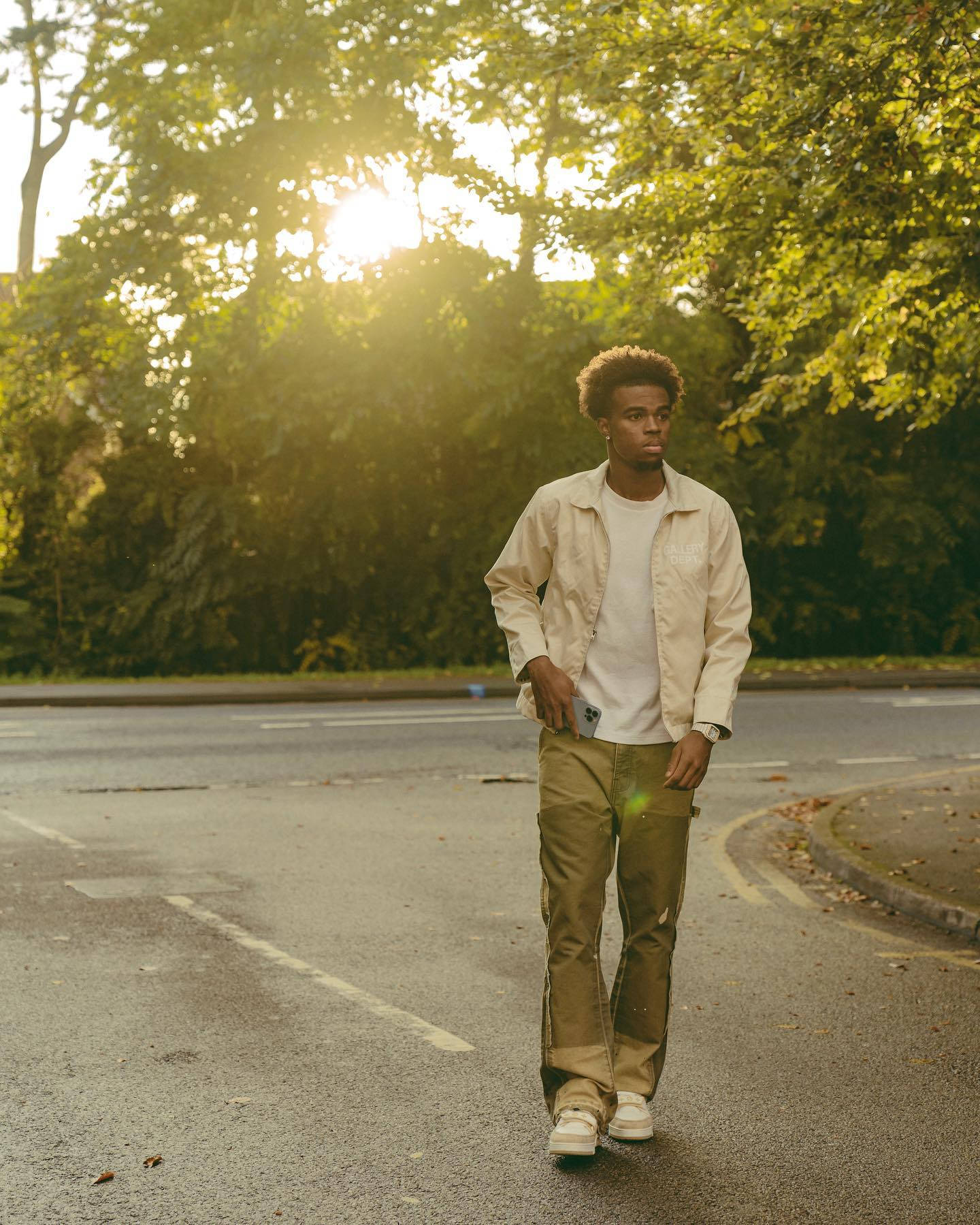 Carney Chukwuemeka 休闲服饰 壁纸