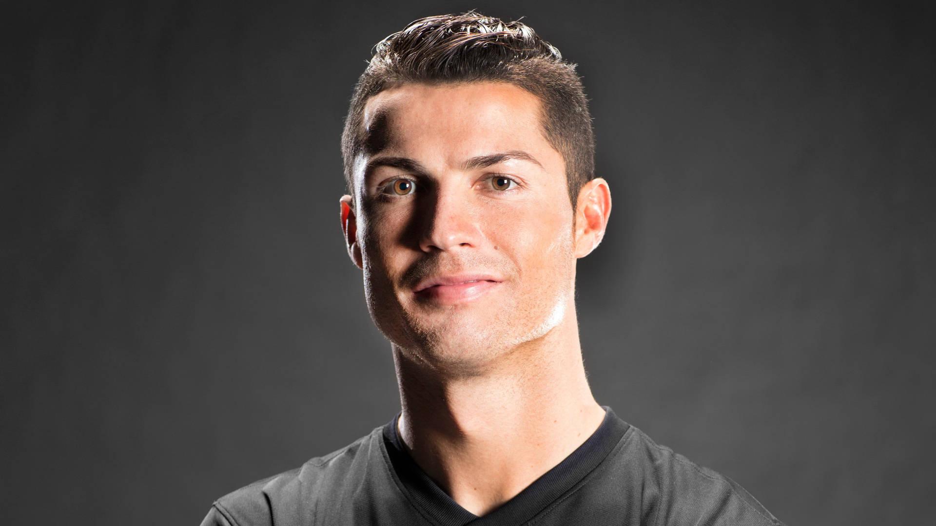 CR7高清简约肖像 壁纸