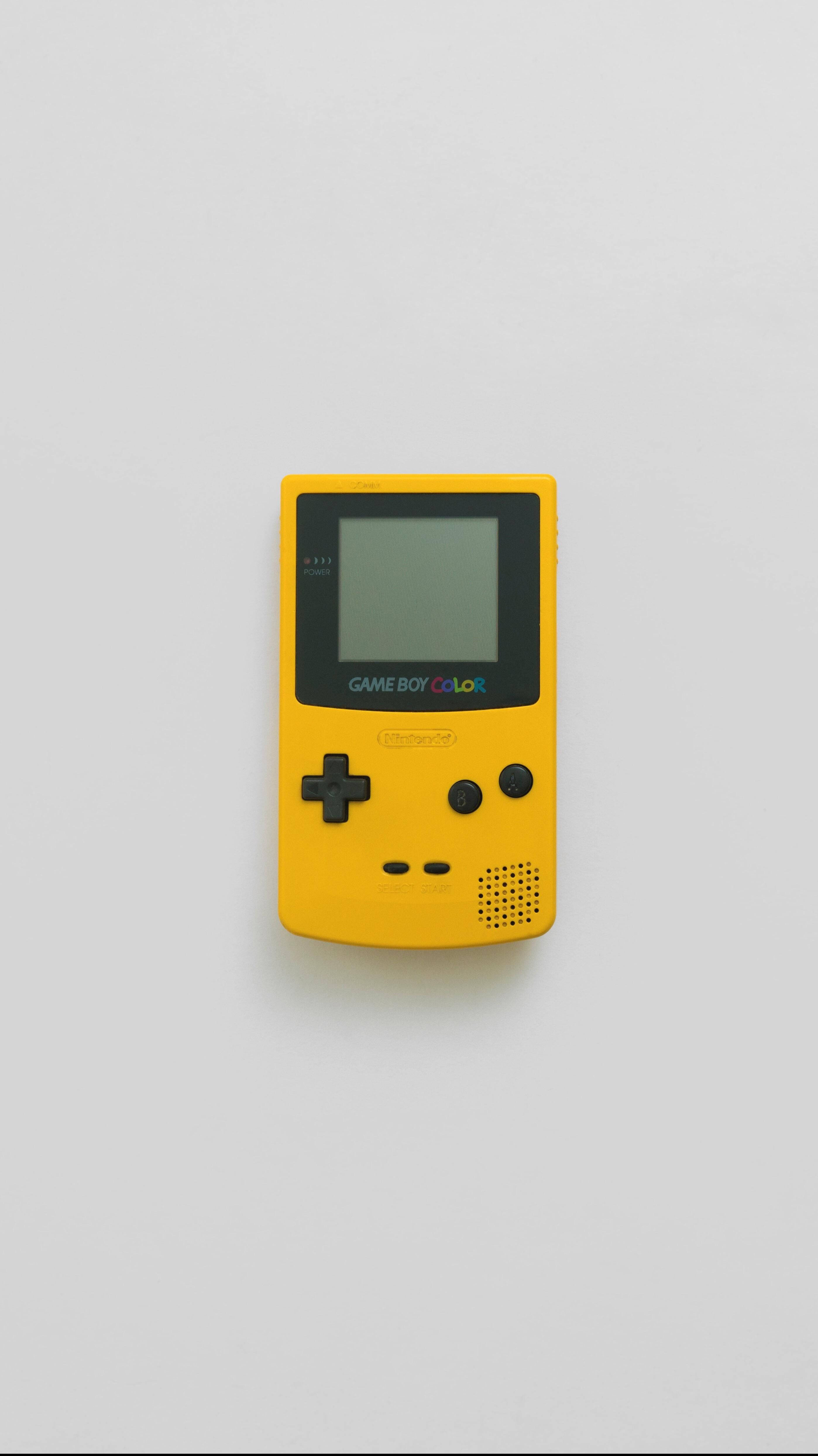 简单黄色Game Boy Color 壁纸
