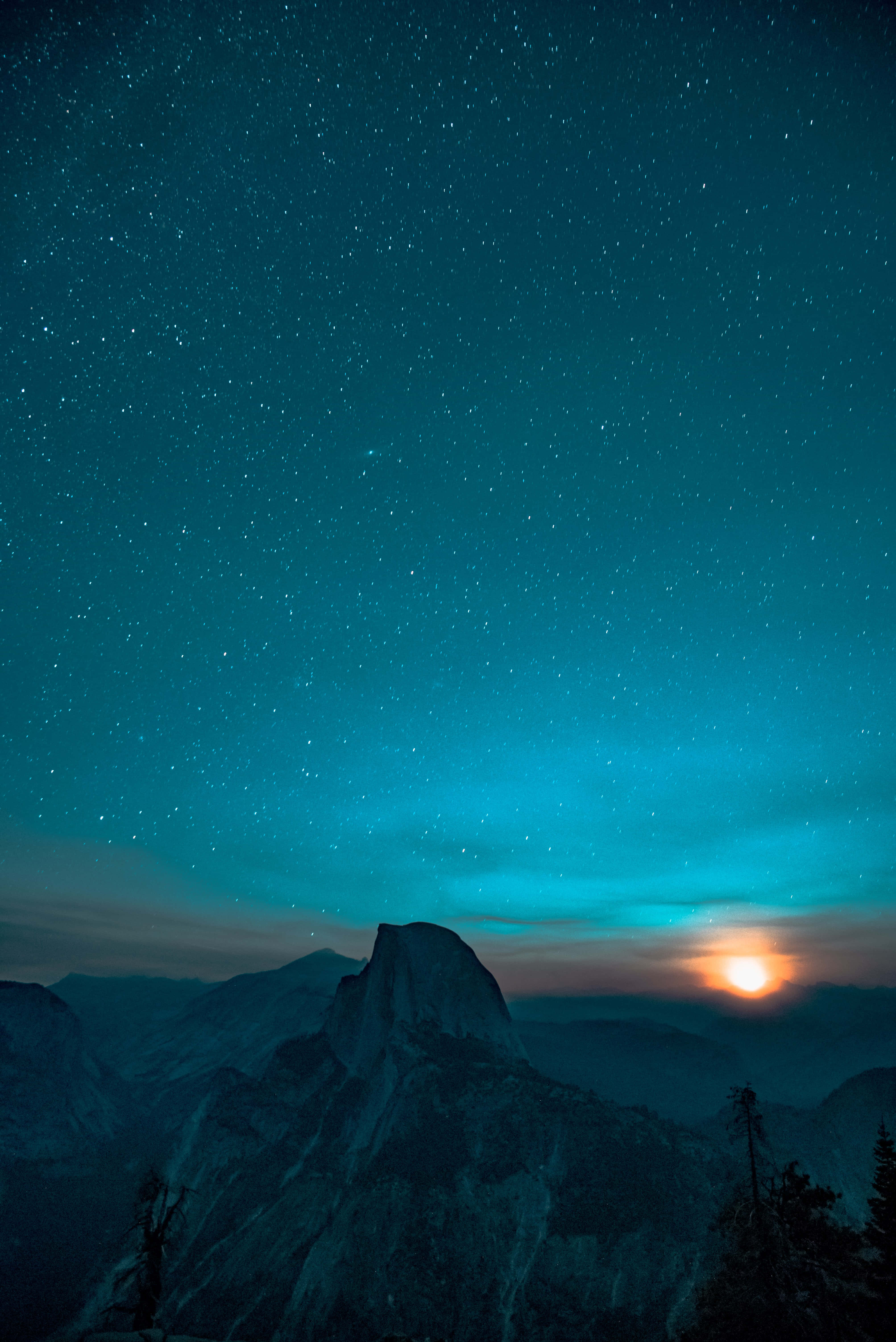 约塞米蒂山夜星 iPhone 背景 壁纸