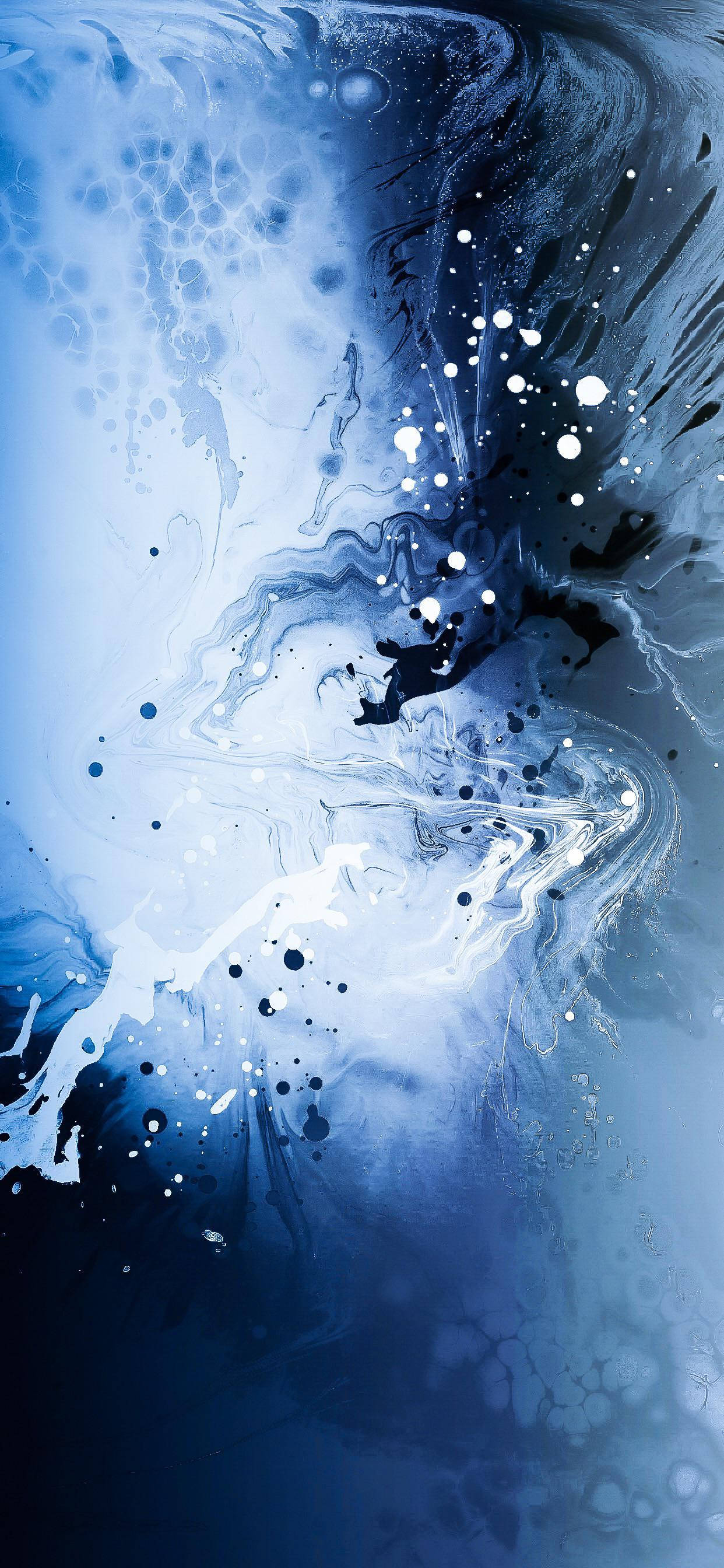 白色与蓝色抽象iPhone 13 Pro 壁纸