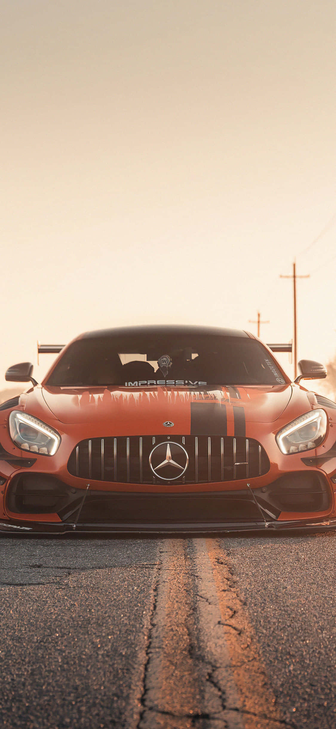 iPhone X AMG GT-R背景橙色前部AMG GT 壁纸