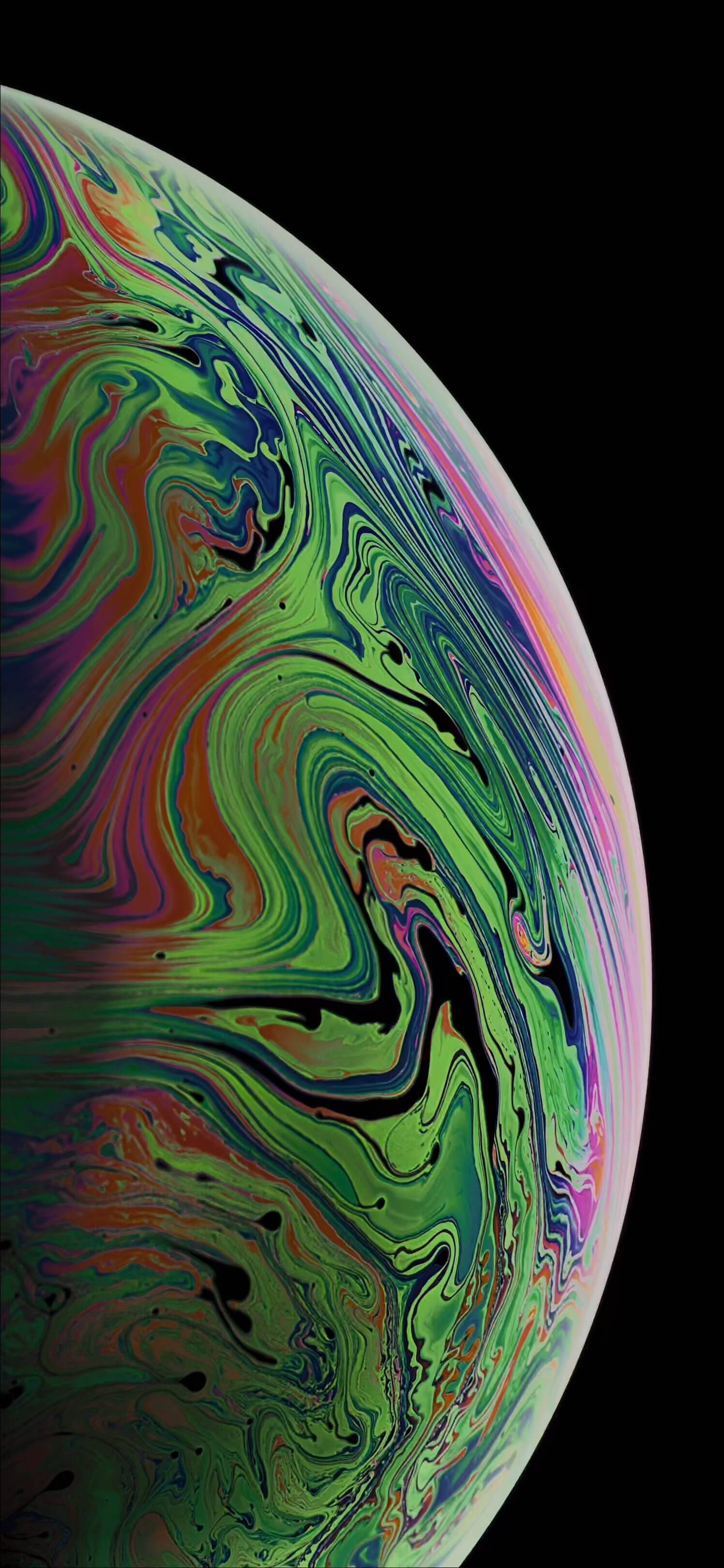 用iPhone XR将移动体验提升至全新高度。 壁纸