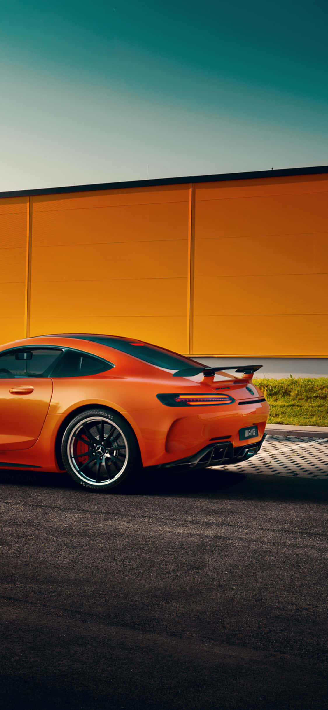 橙色 iPhone Xs 梅赛德斯 AMG 背景 壁纸