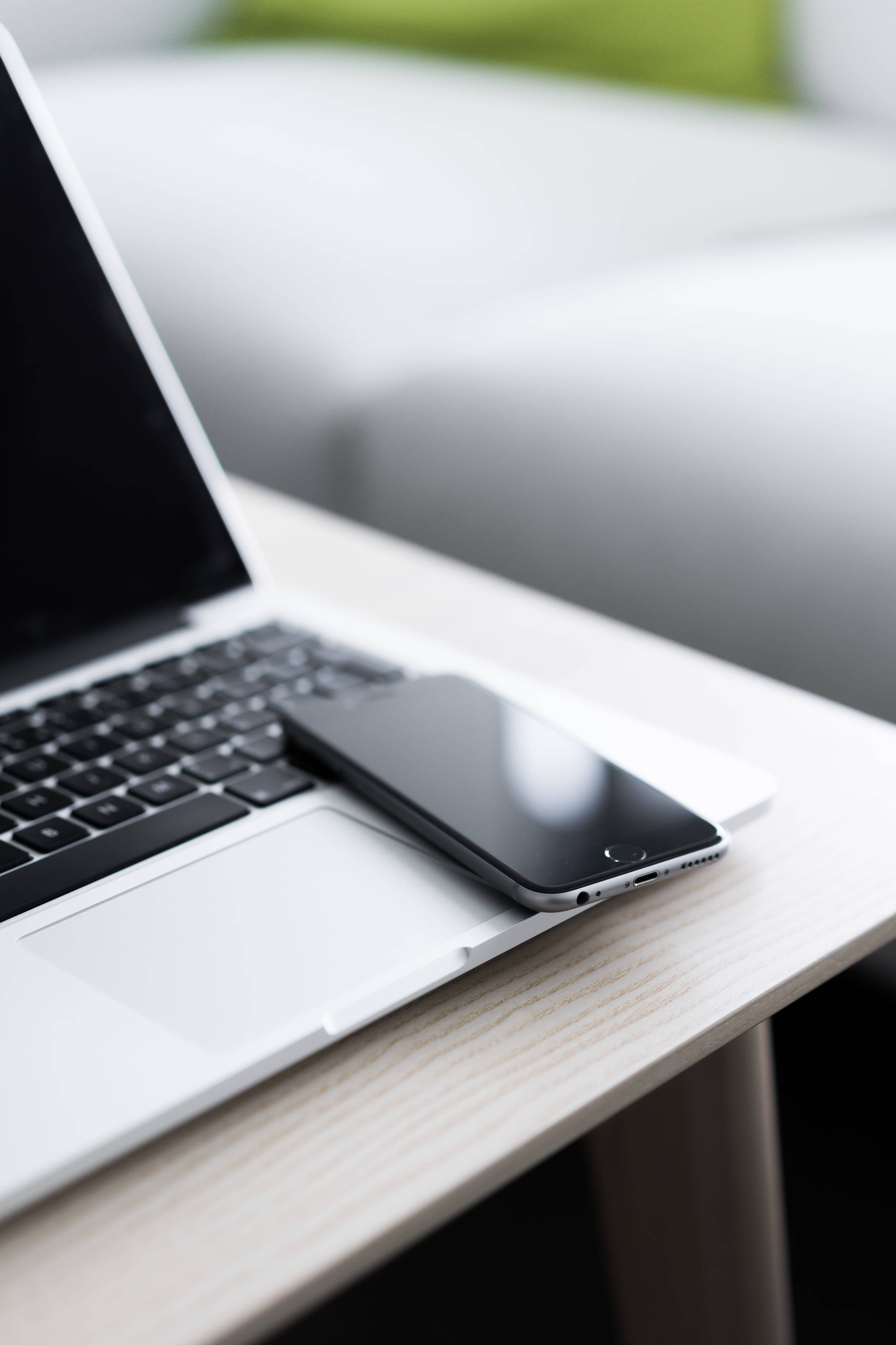 iPhone桌面与MacBook 壁纸