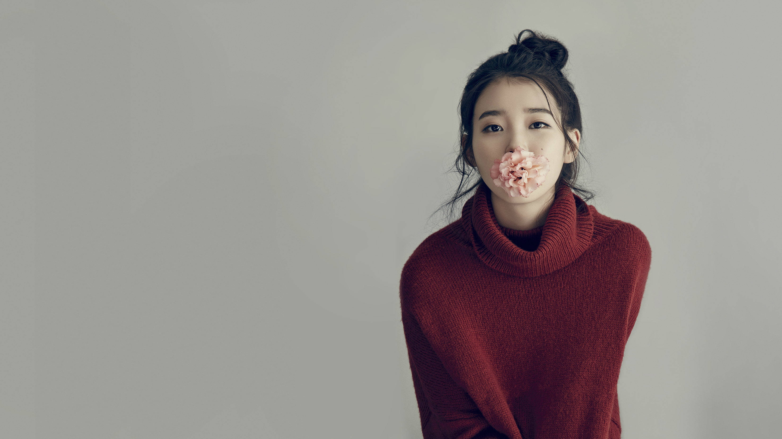 韩国女歌手IU专辑封面 壁纸