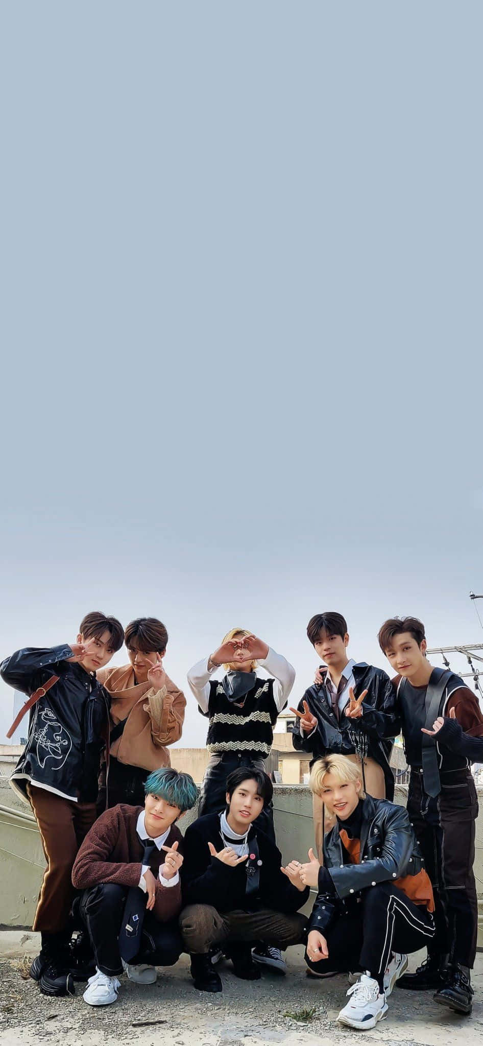 K-pop组合Stray Kids成员Felix自信摆拍 壁纸