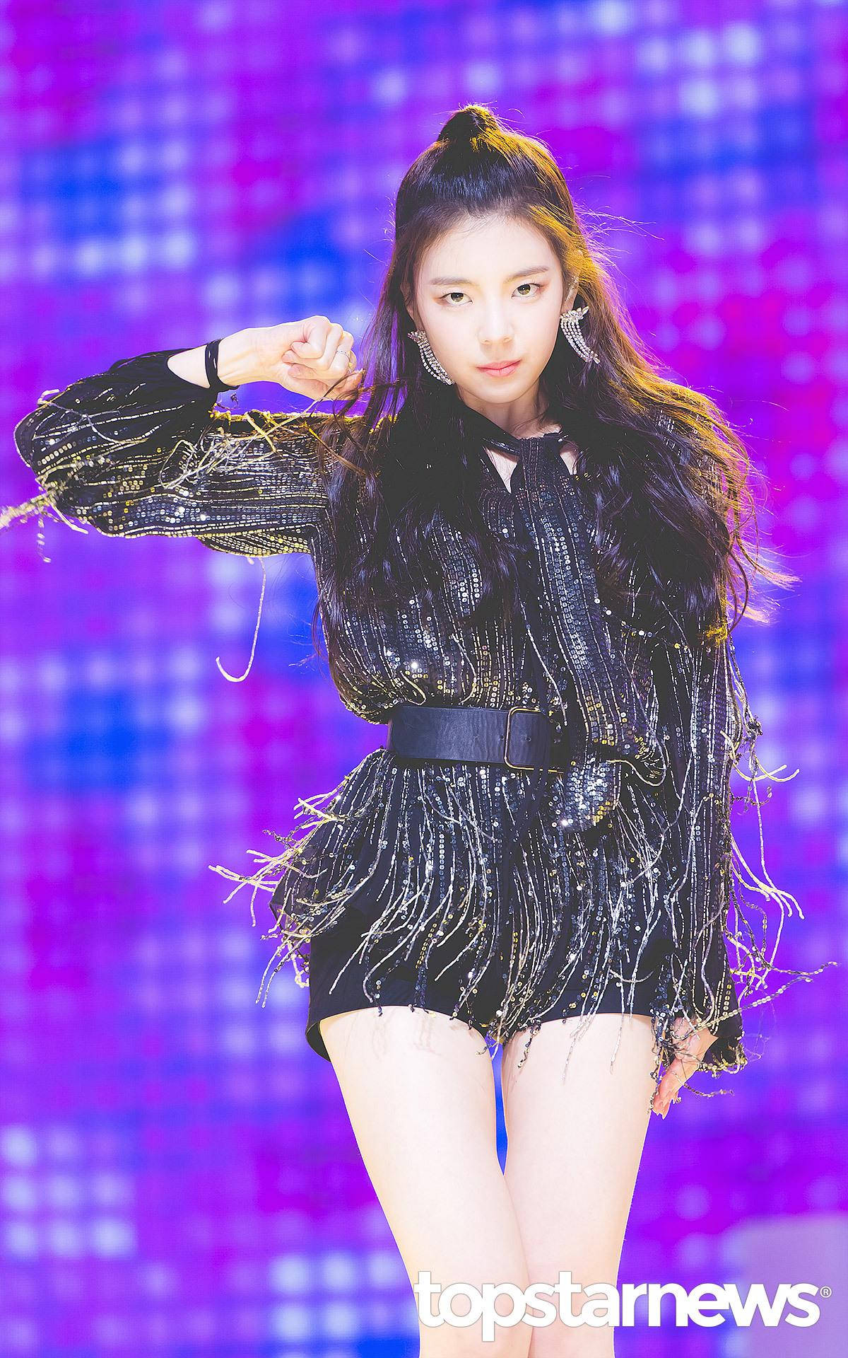 Lia It'z Different 出道 showcase 壁纸