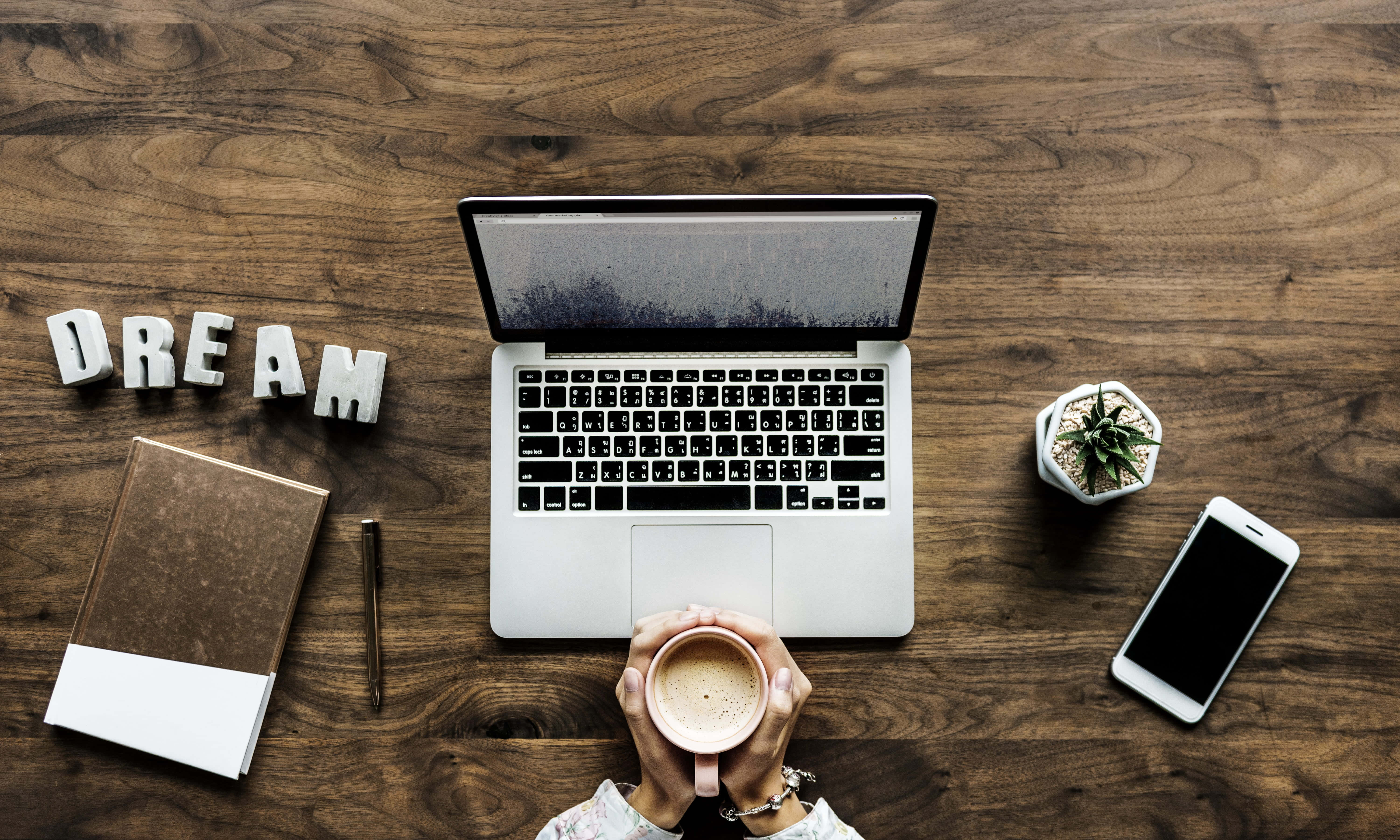 Macbook 美学图片 壁纸