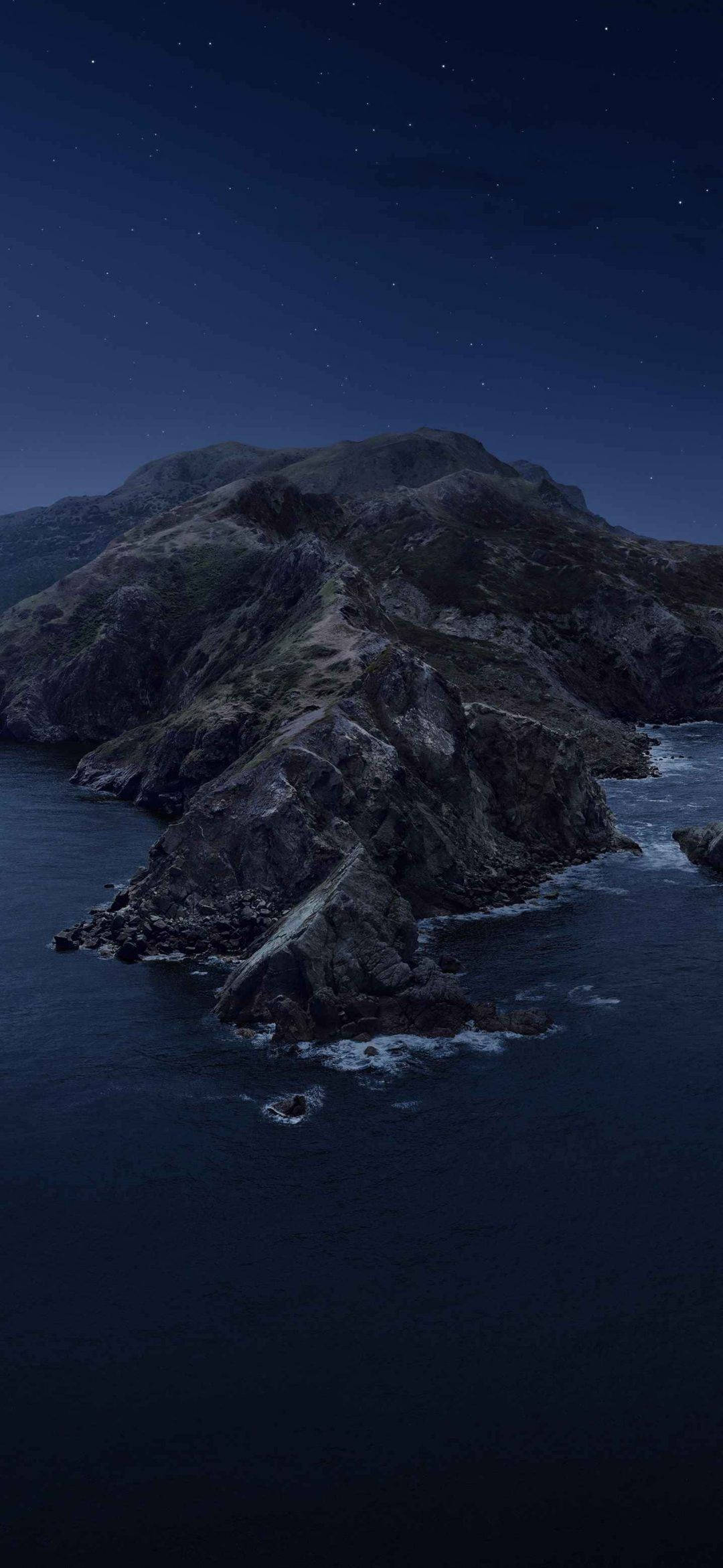 macOS Catalina 深蓝天空 壁纸