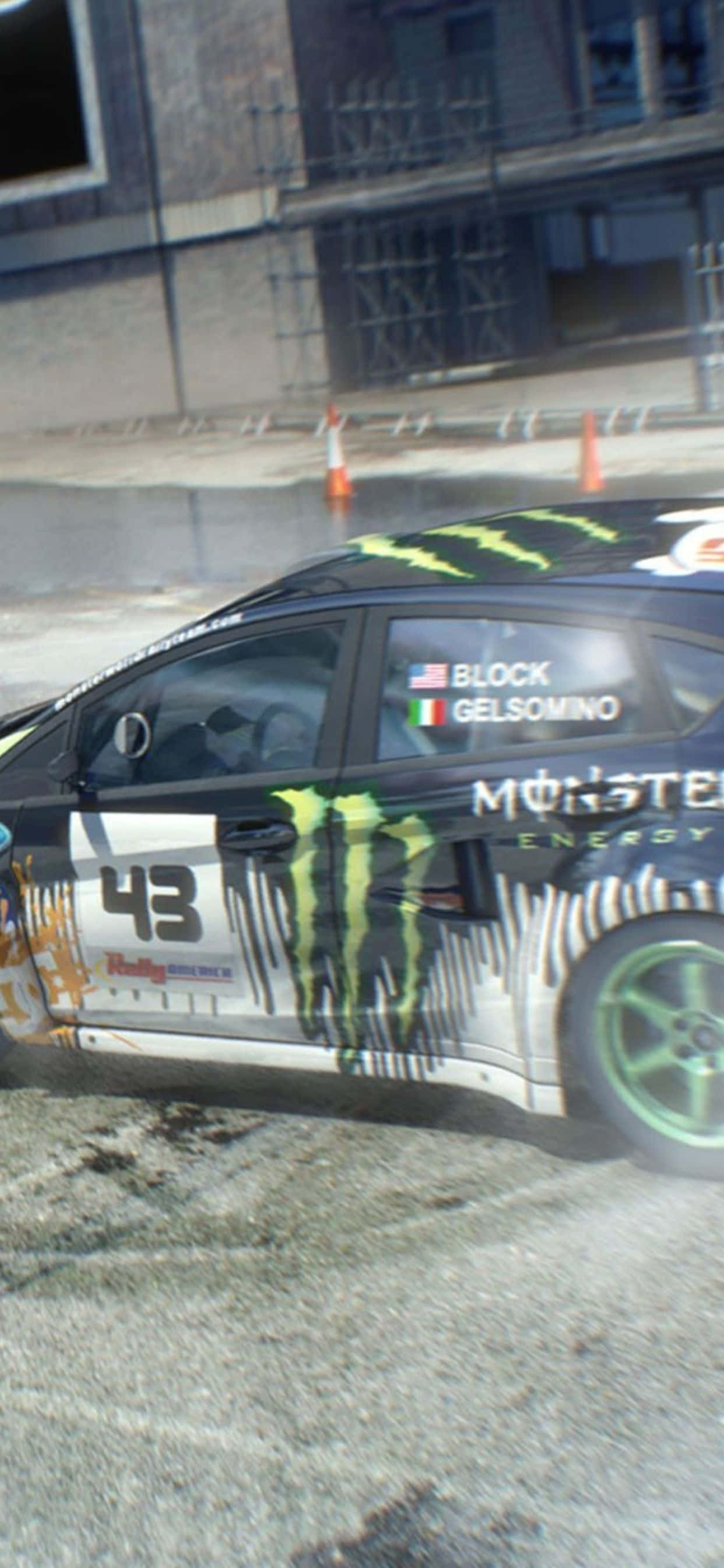 一辆 monster truck 正在街道上行进 壁纸
