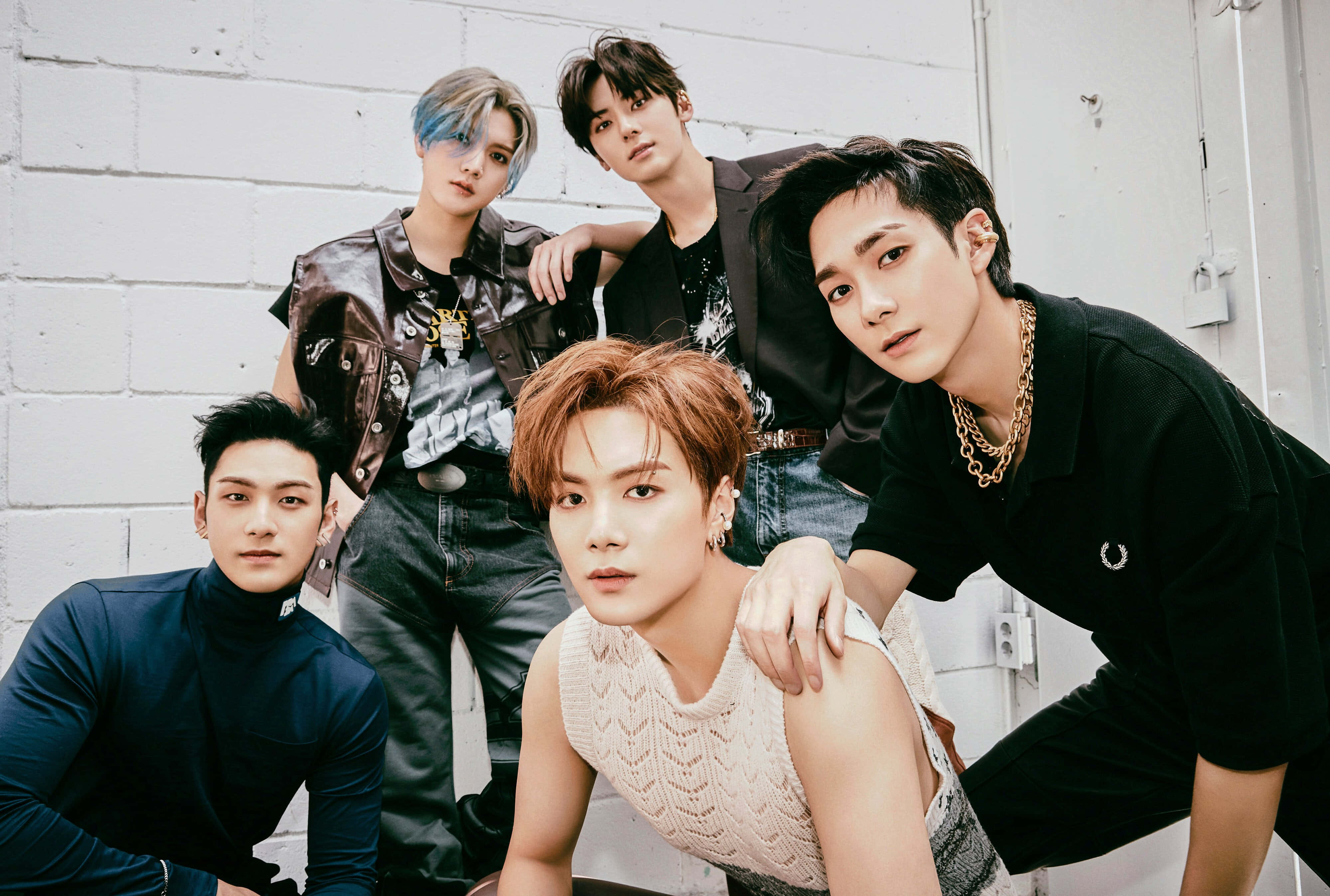 酷炫的Nuest韩国男团 壁纸