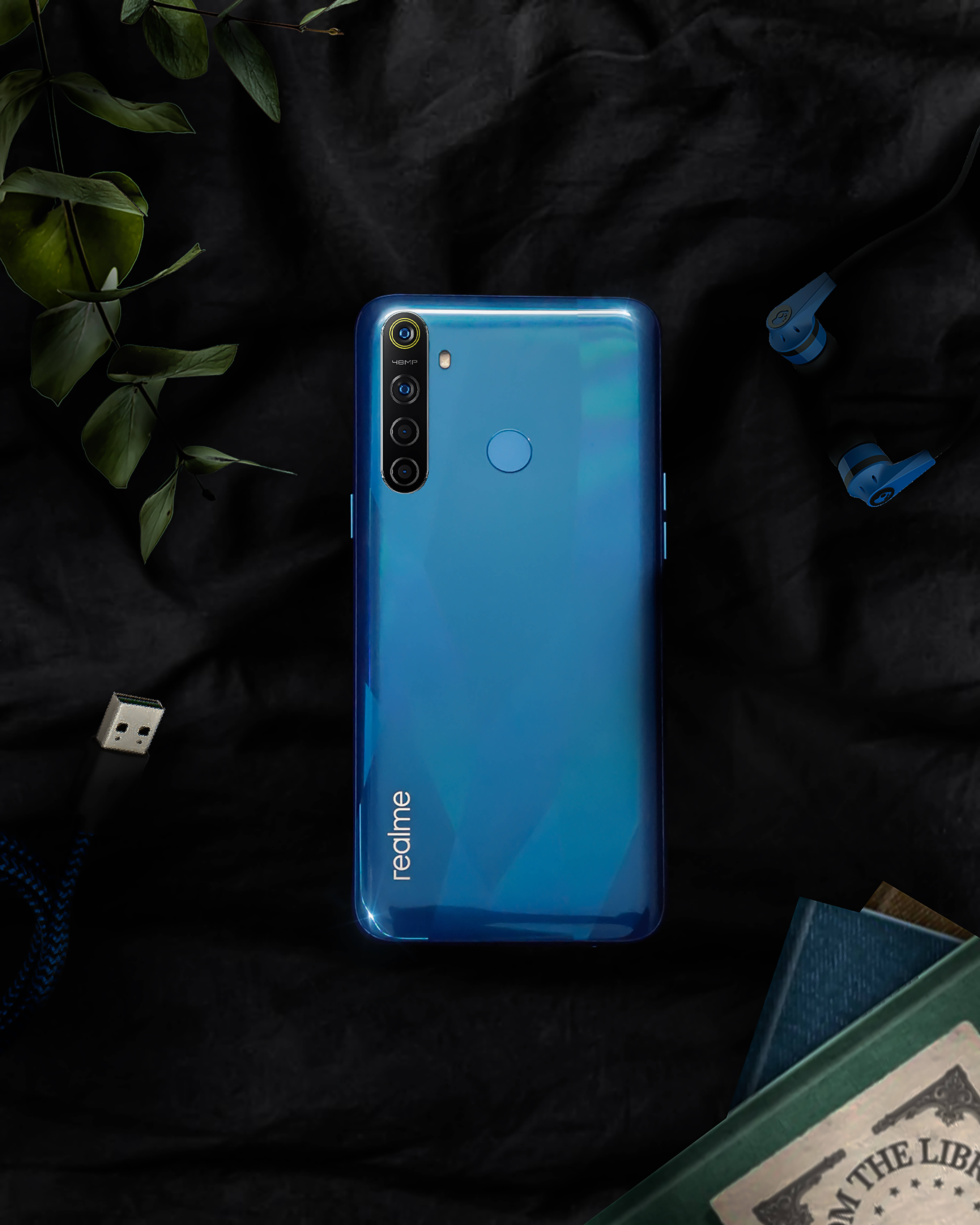 Realme 8手机 壁纸