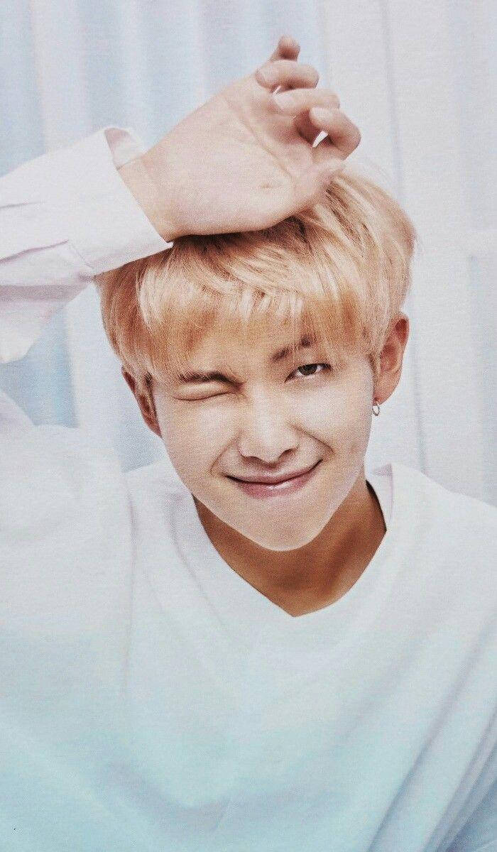 RM BTS生日写真 壁纸