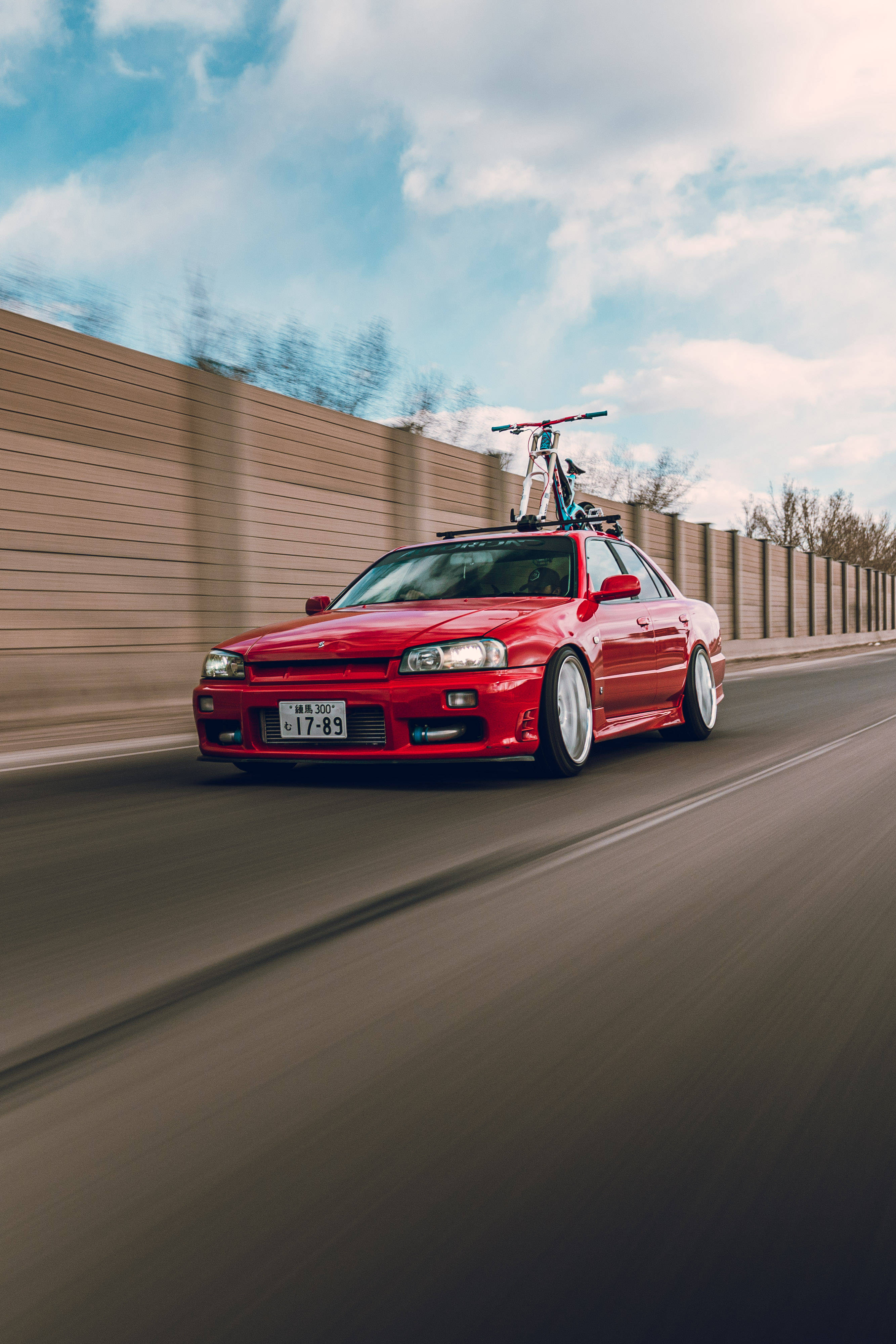 动感红色日产Skyline GTR R34 壁纸
