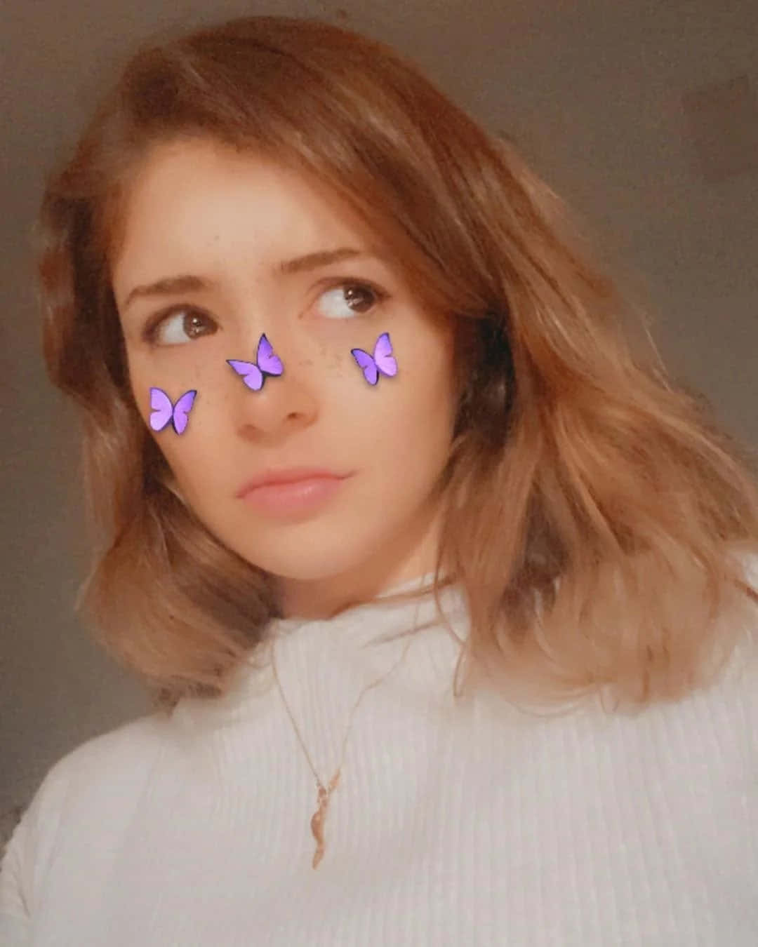 Snapchat蝴蝶滤镜照片 壁纸