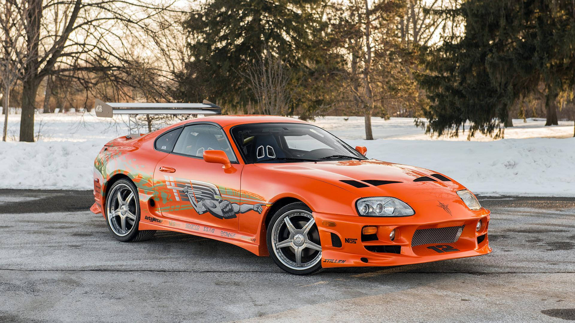 惊艳橙色丰田Supra Mk4——《速度与激情》中的宝石 壁纸