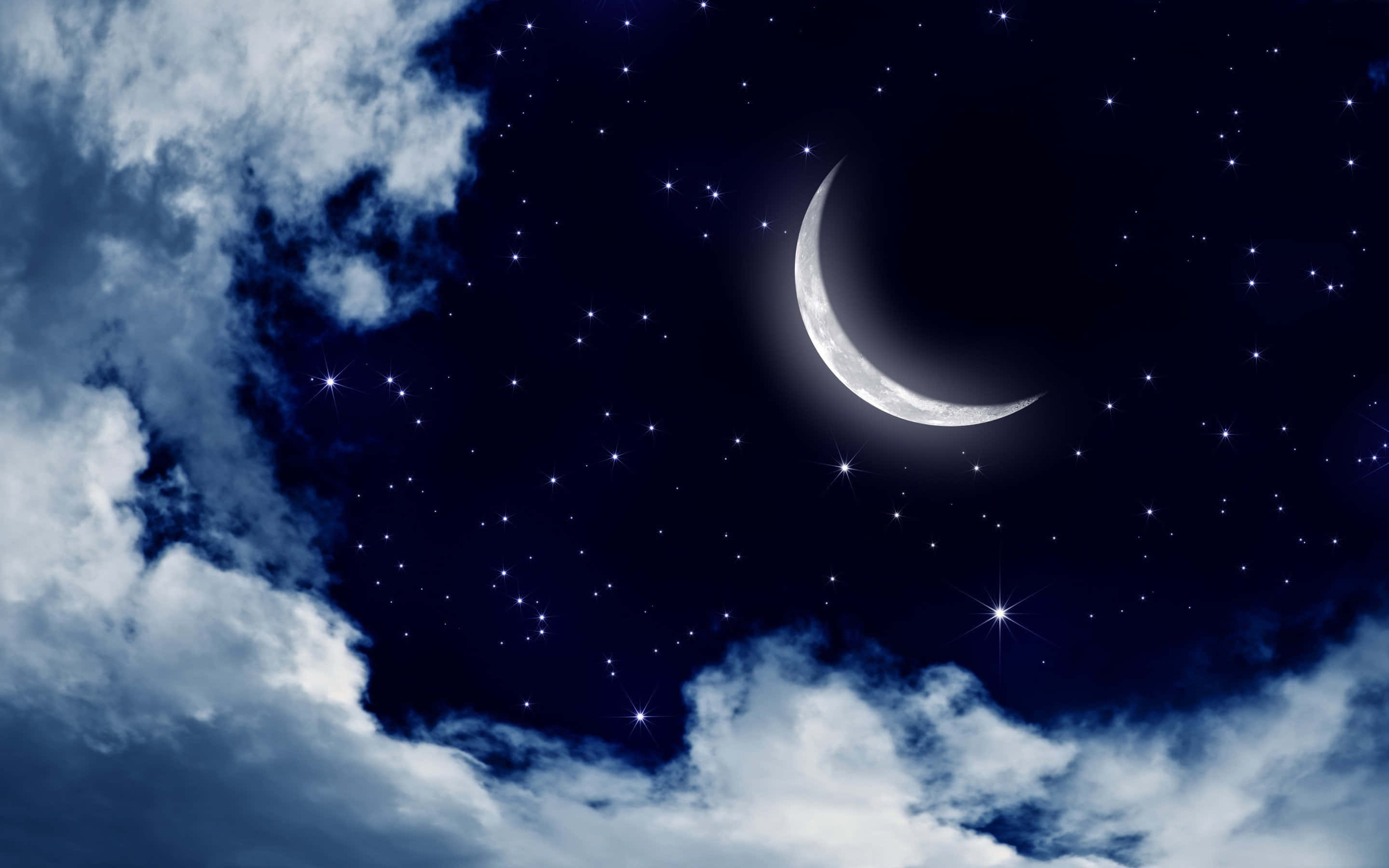 云遮月与夜空图 壁纸