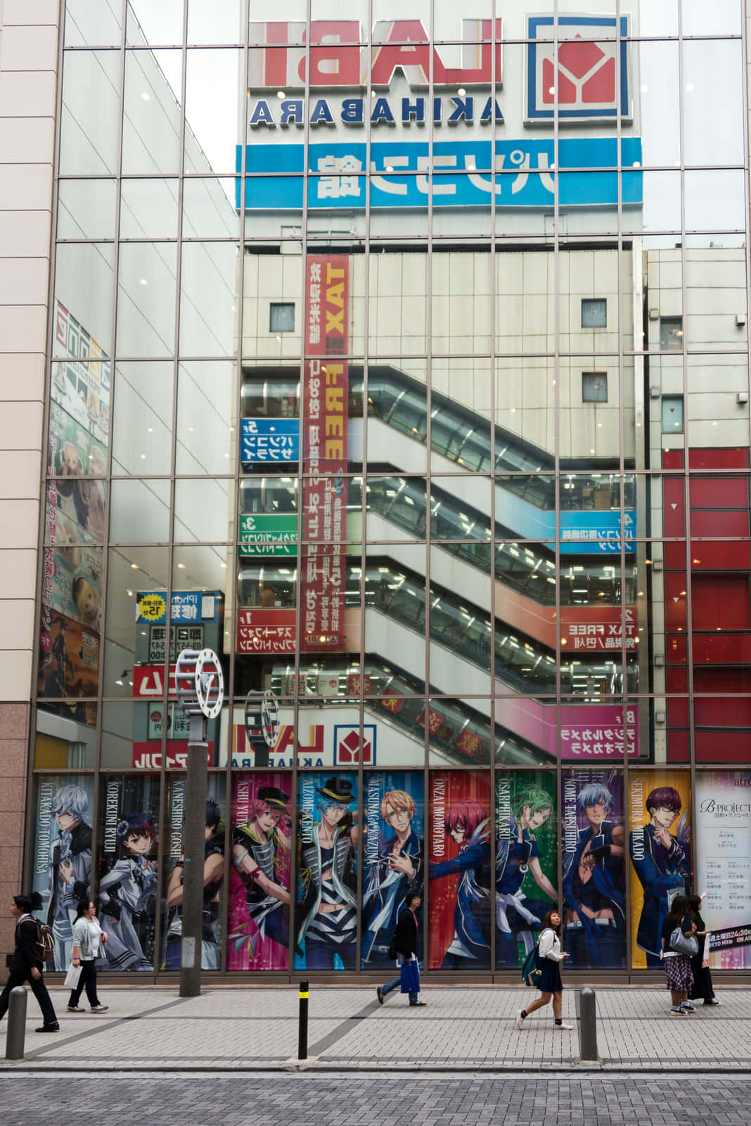 热爱动漫与漫画的宅文化爱好者 壁纸