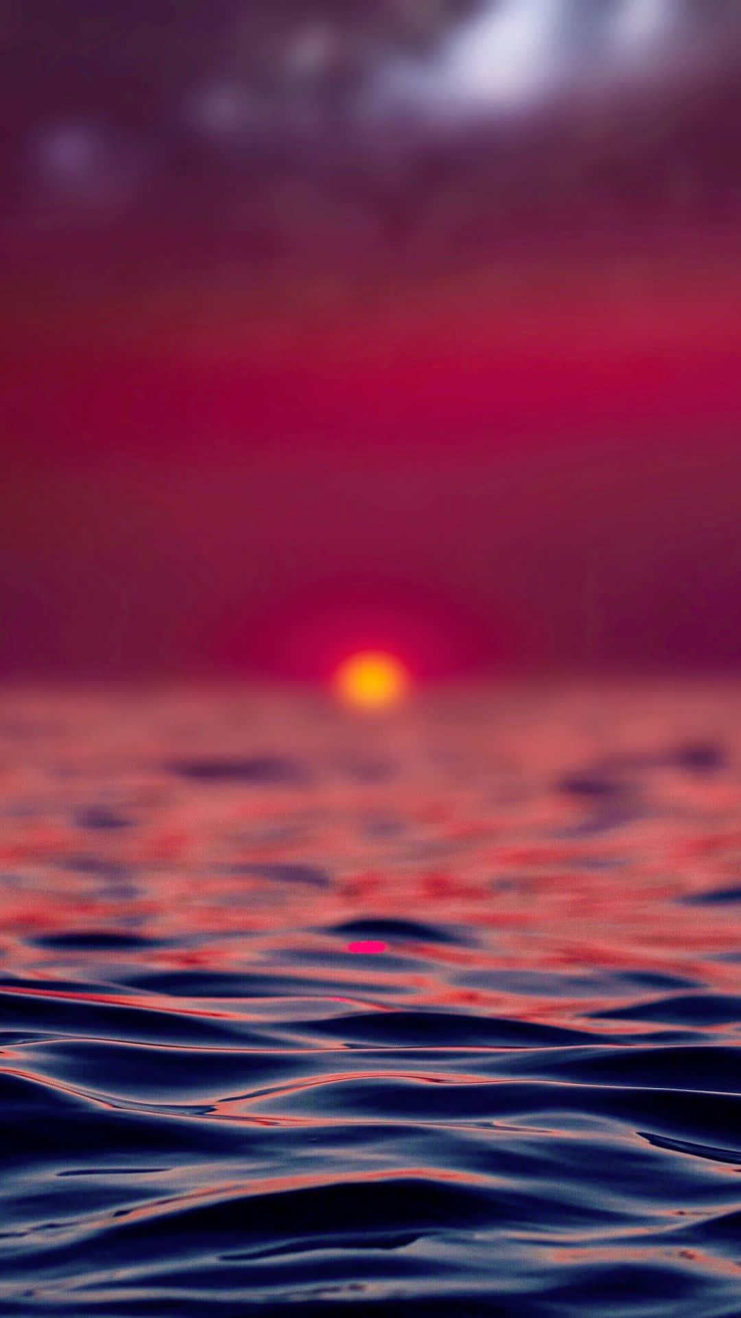 人像摄影 粉色日落 海滩波浪 特写 壁纸