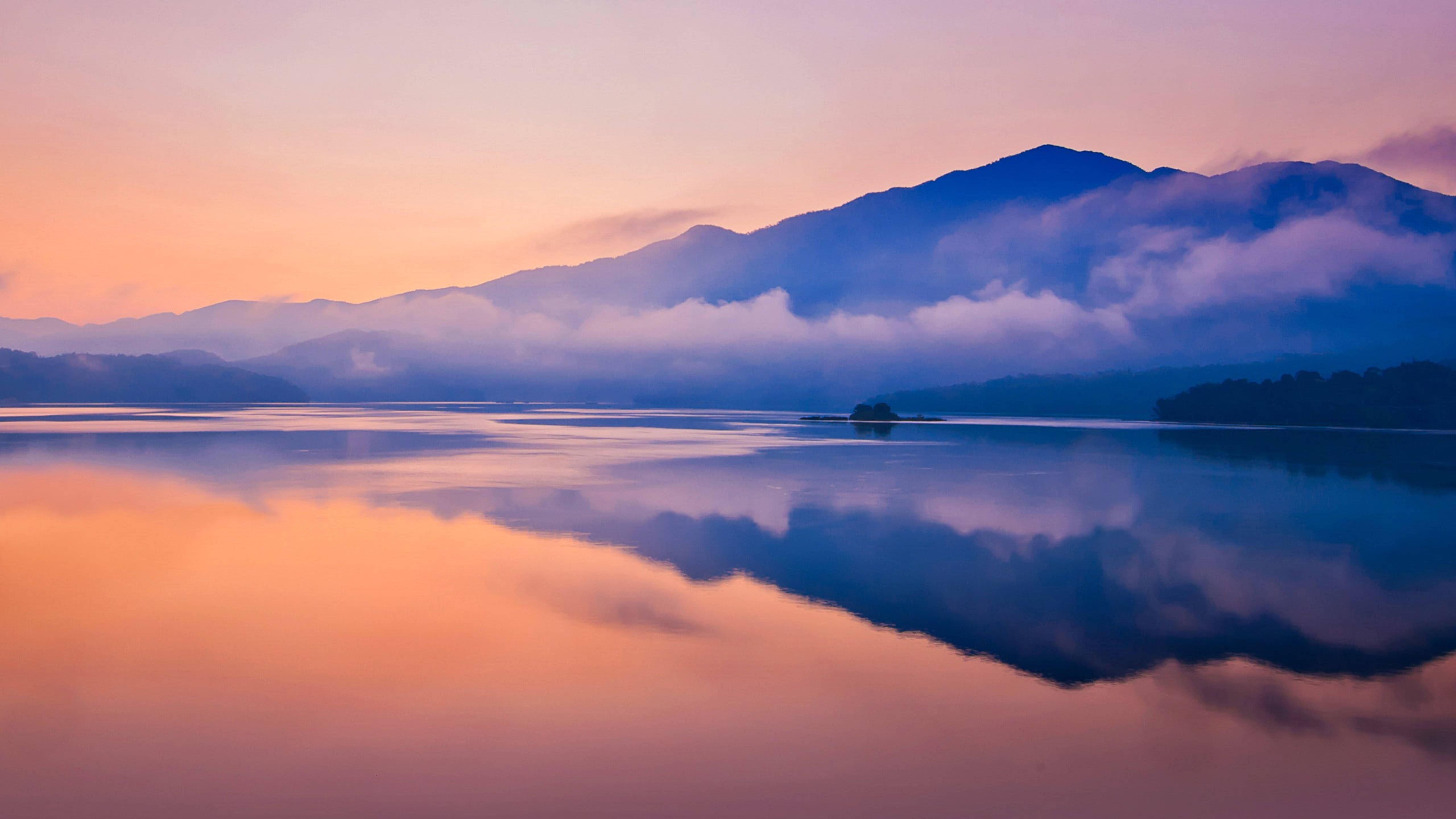 华为美学湖景 壁纸