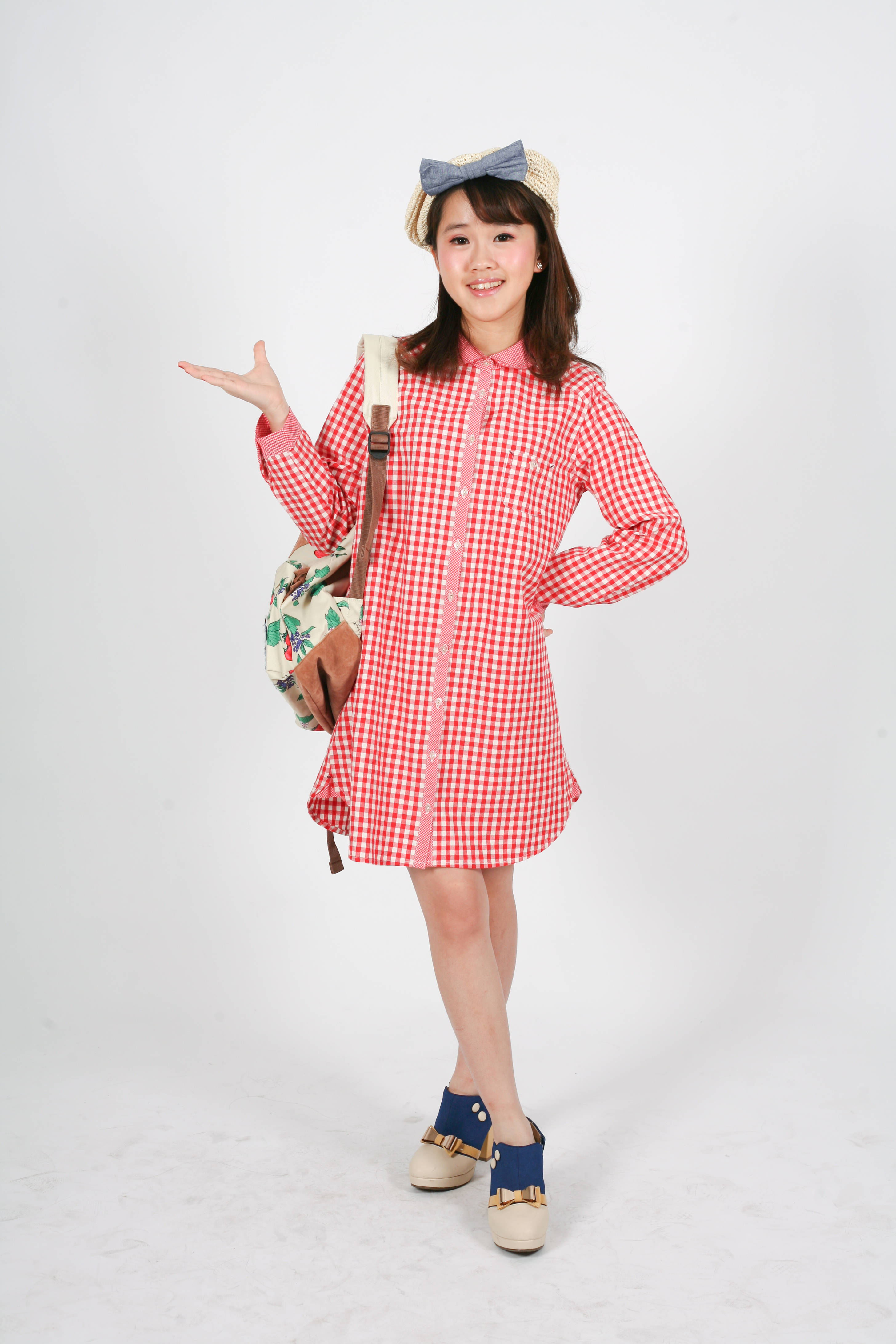 卡哇伊粉色连衣裙女子 壁纸