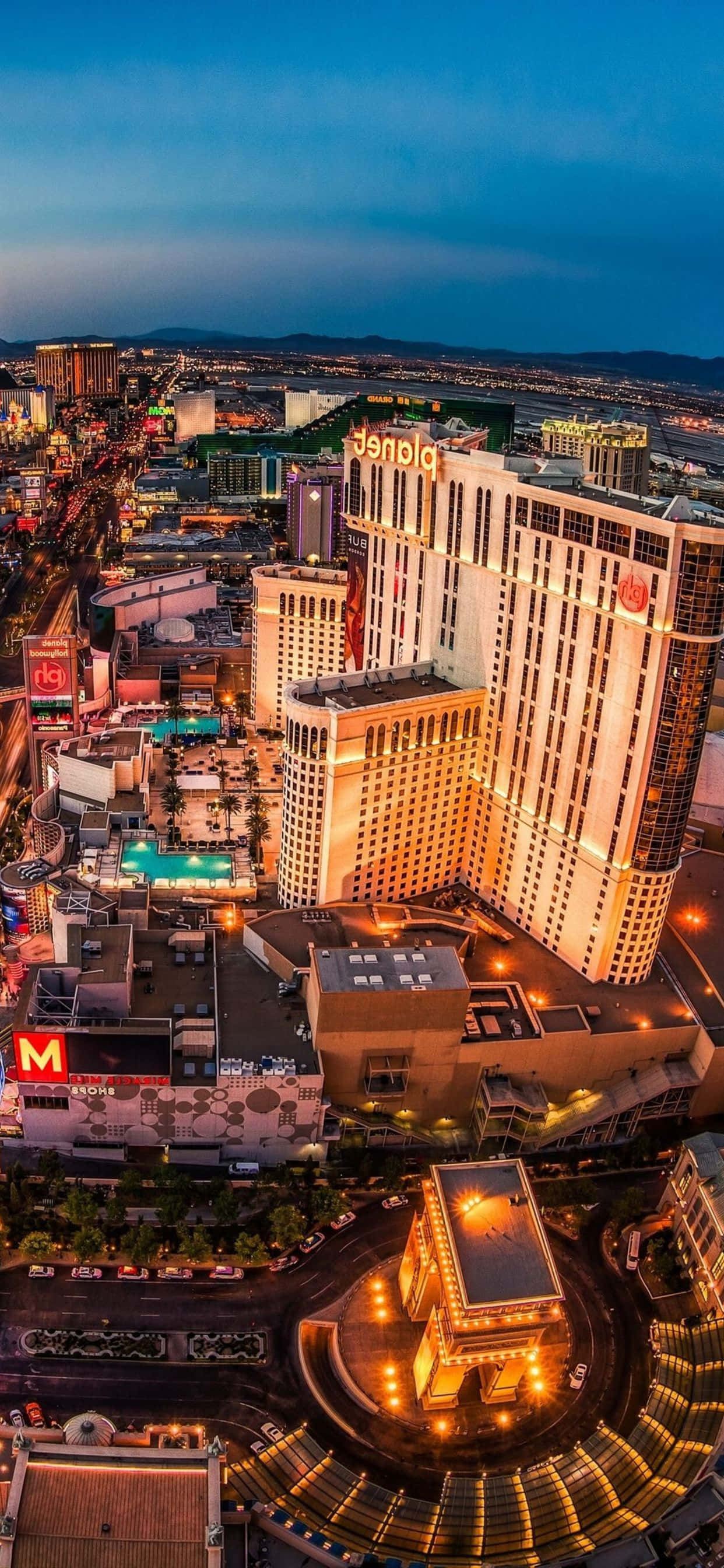在手机上欣赏拉斯维加斯美景 壁纸
