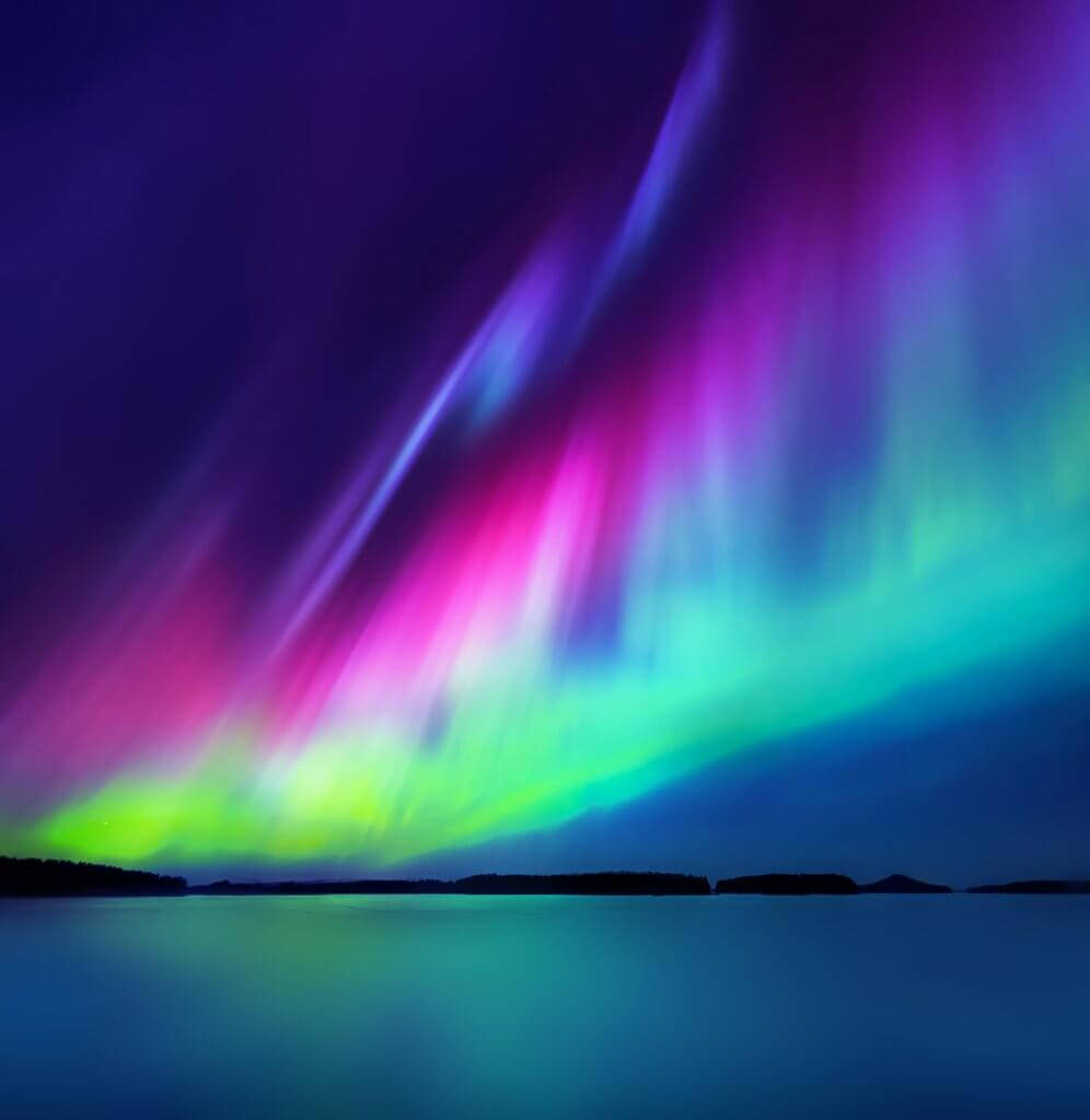 惊叹于极光的绚丽色彩 壁纸