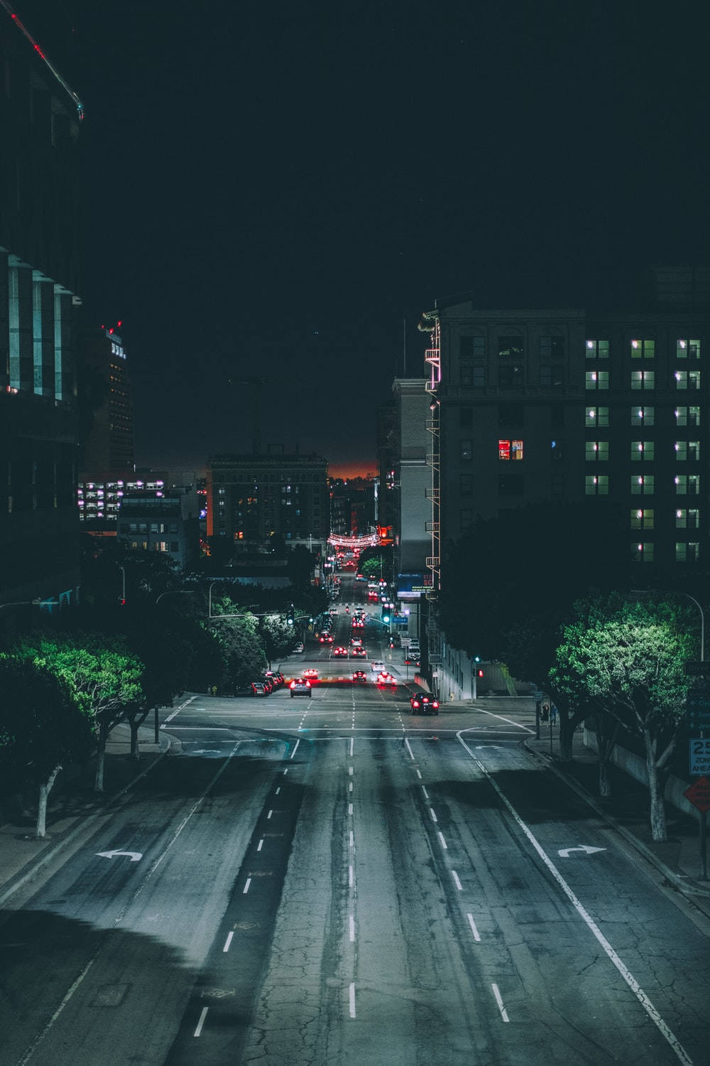 暗夜之城 壁纸