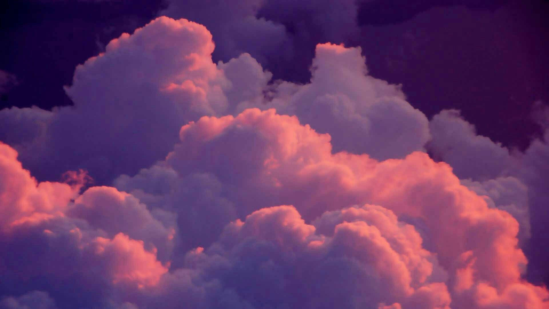 暗红美学云层 壁纸