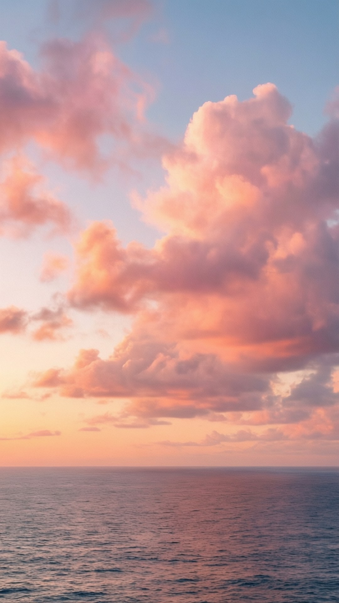 柔和夕阳云彩 壁纸