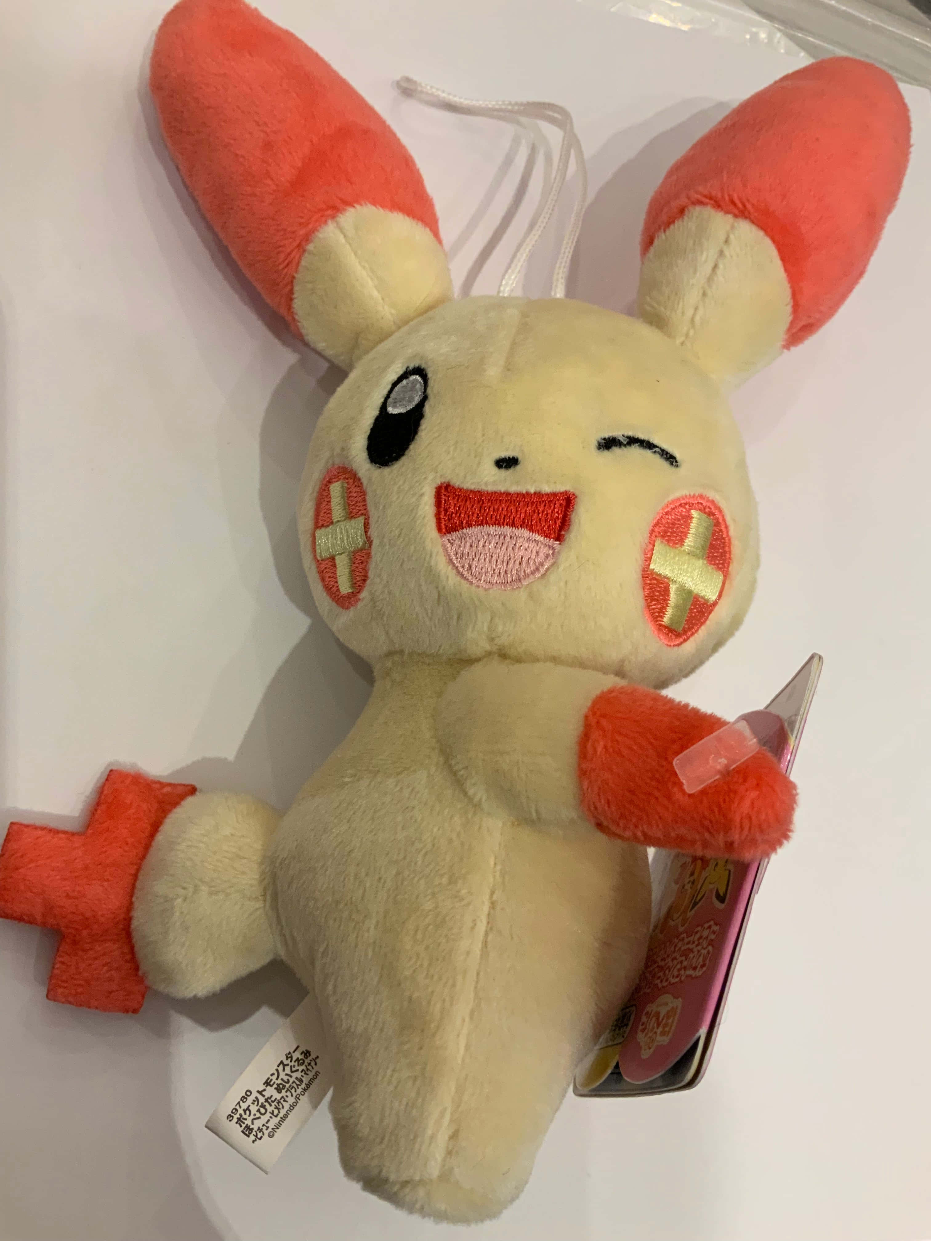 正电拍拍毛绒玩具 壁纸