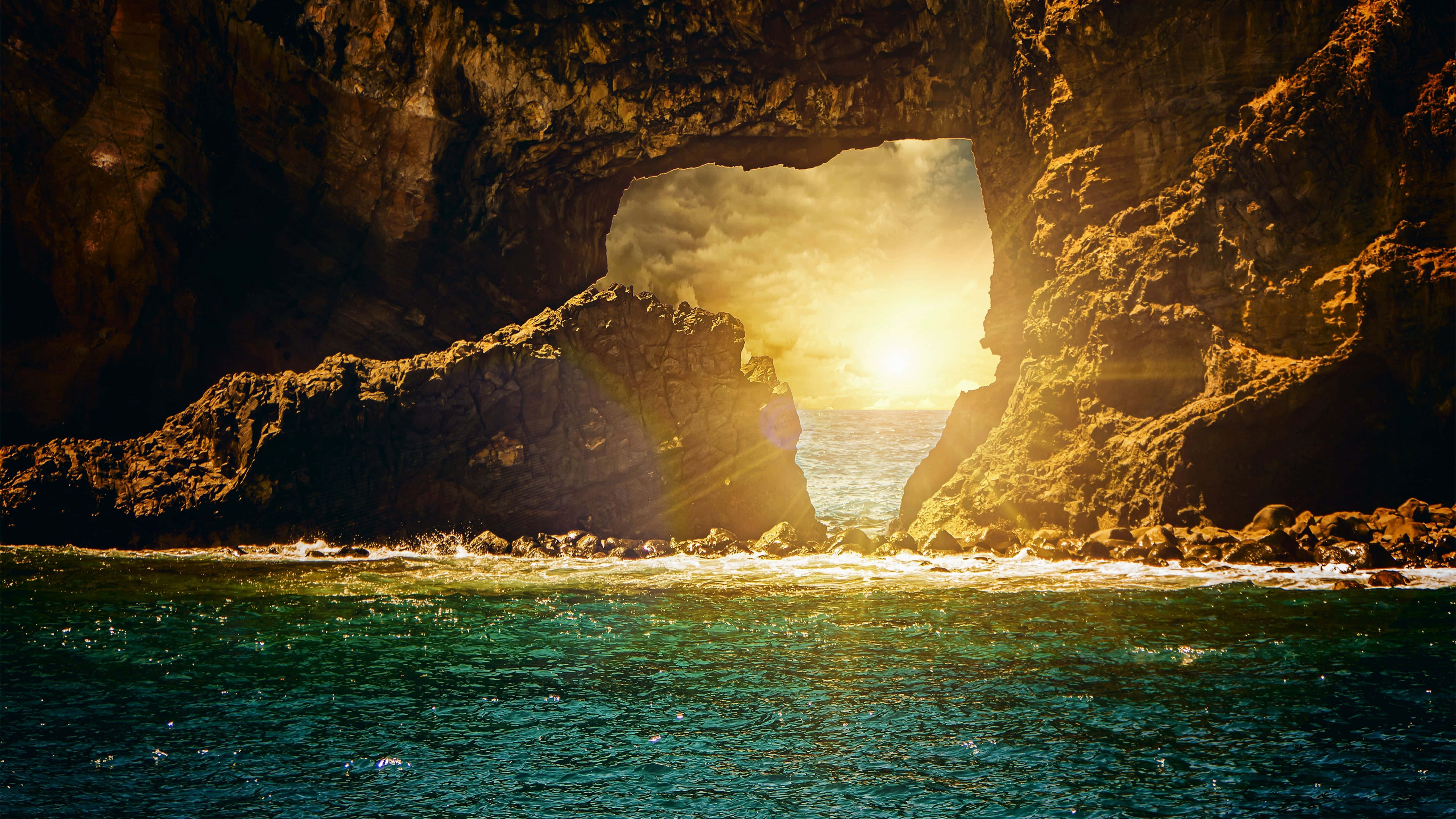 海岸线上的壮丽日出 壁纸