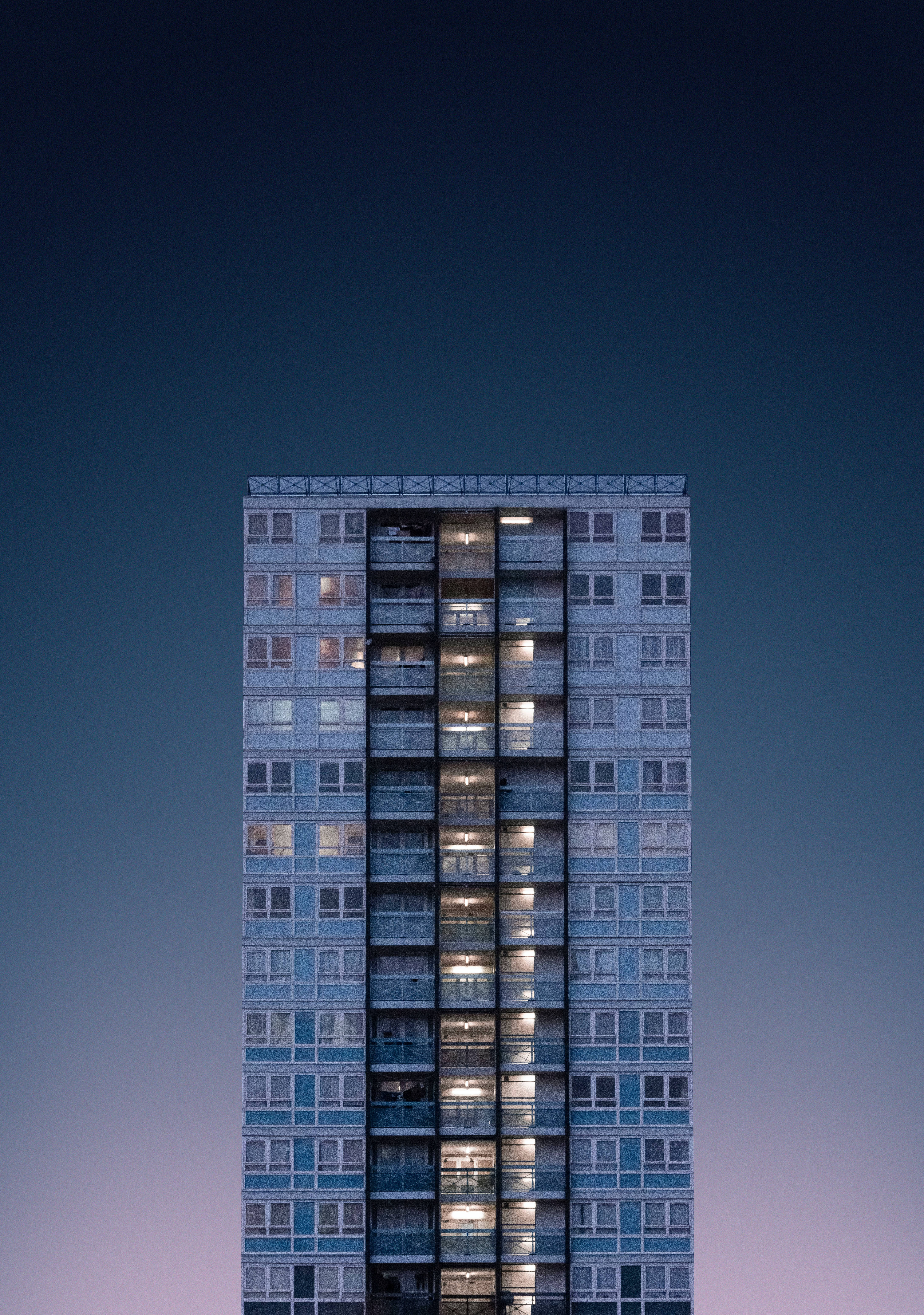 简约蓝色3D建筑立面 壁纸